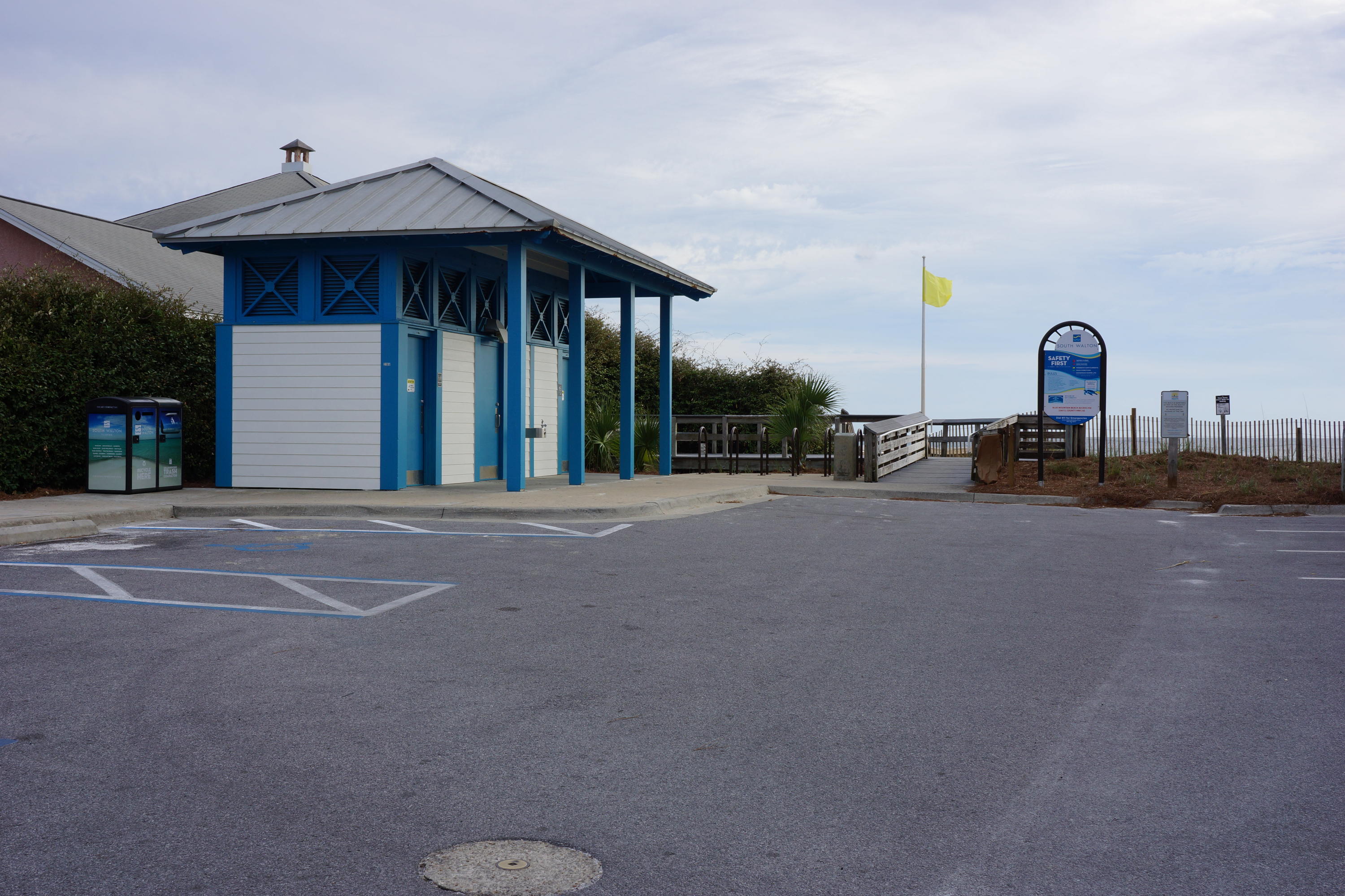 BLUE GULF RESORT - Land