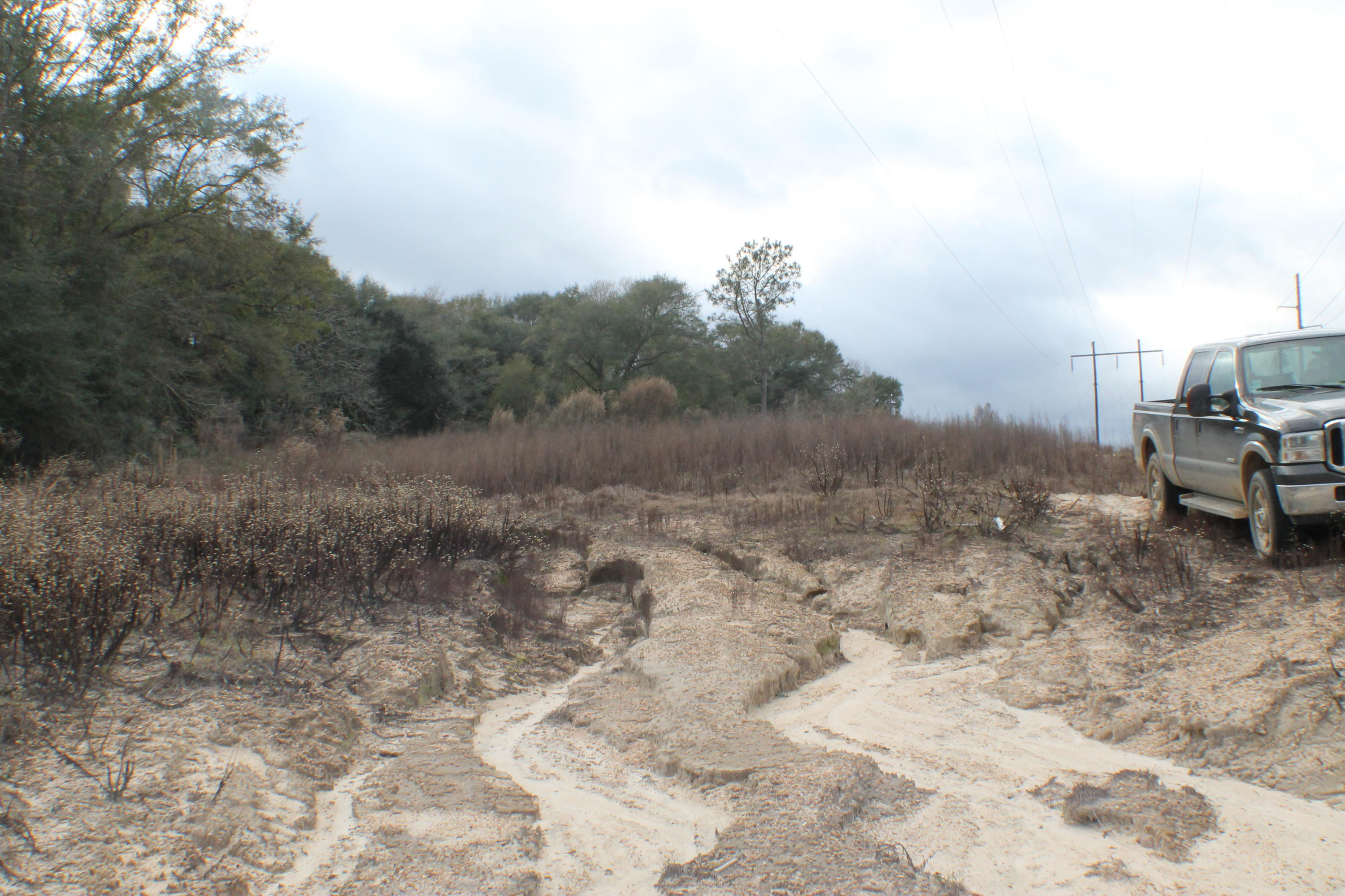 METES & BOUNDS - Land