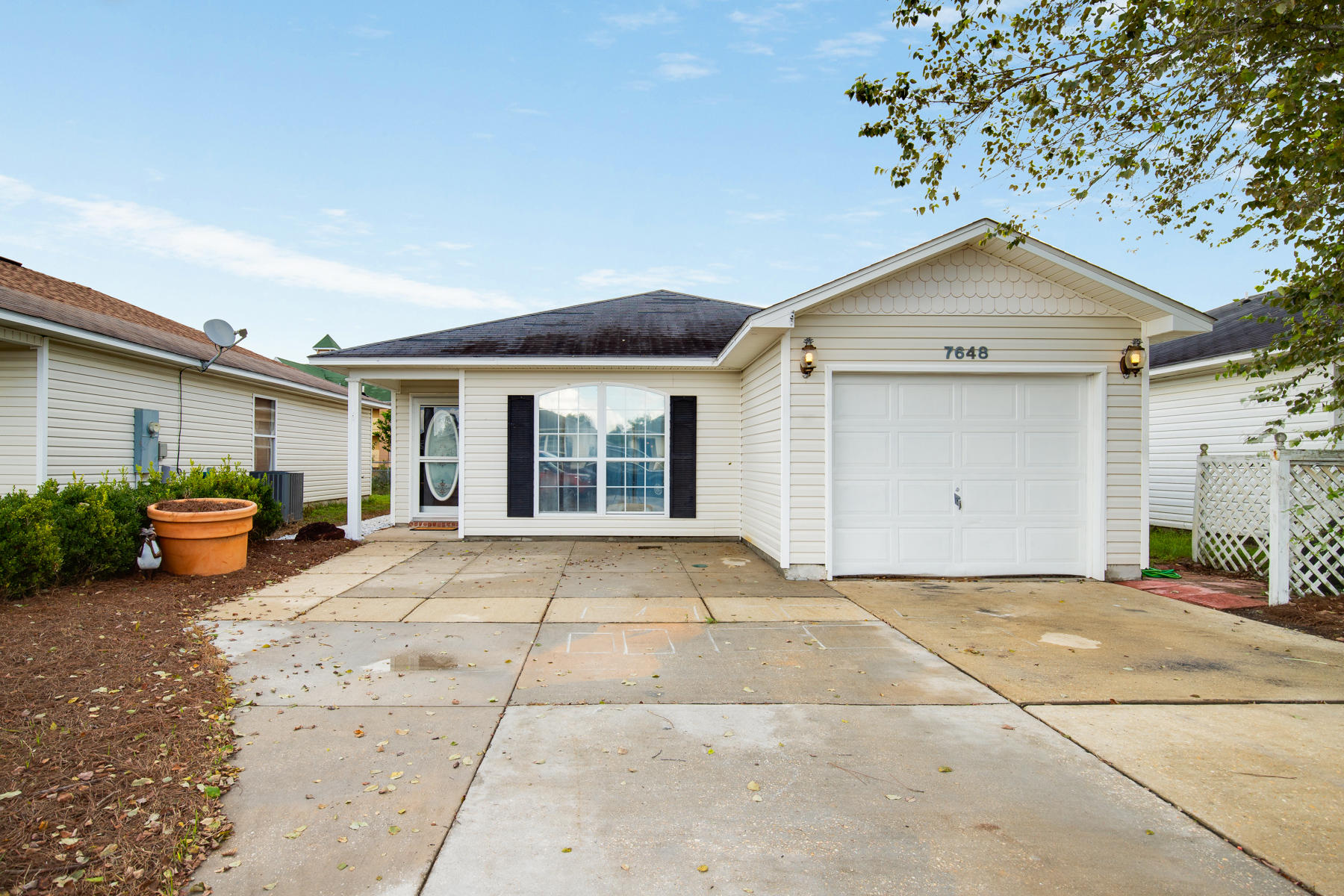 VINEYARD THE - Residential