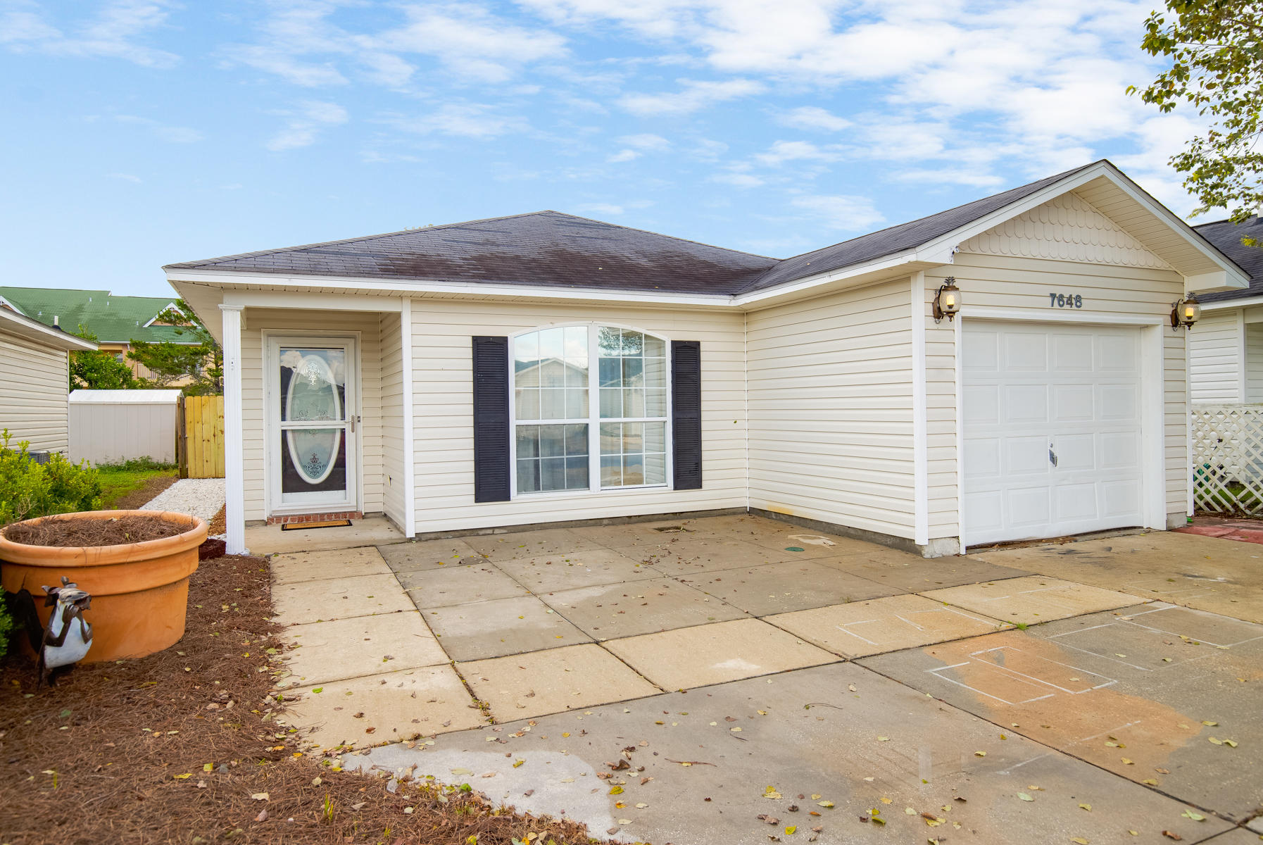 VINEYARD THE - Residential