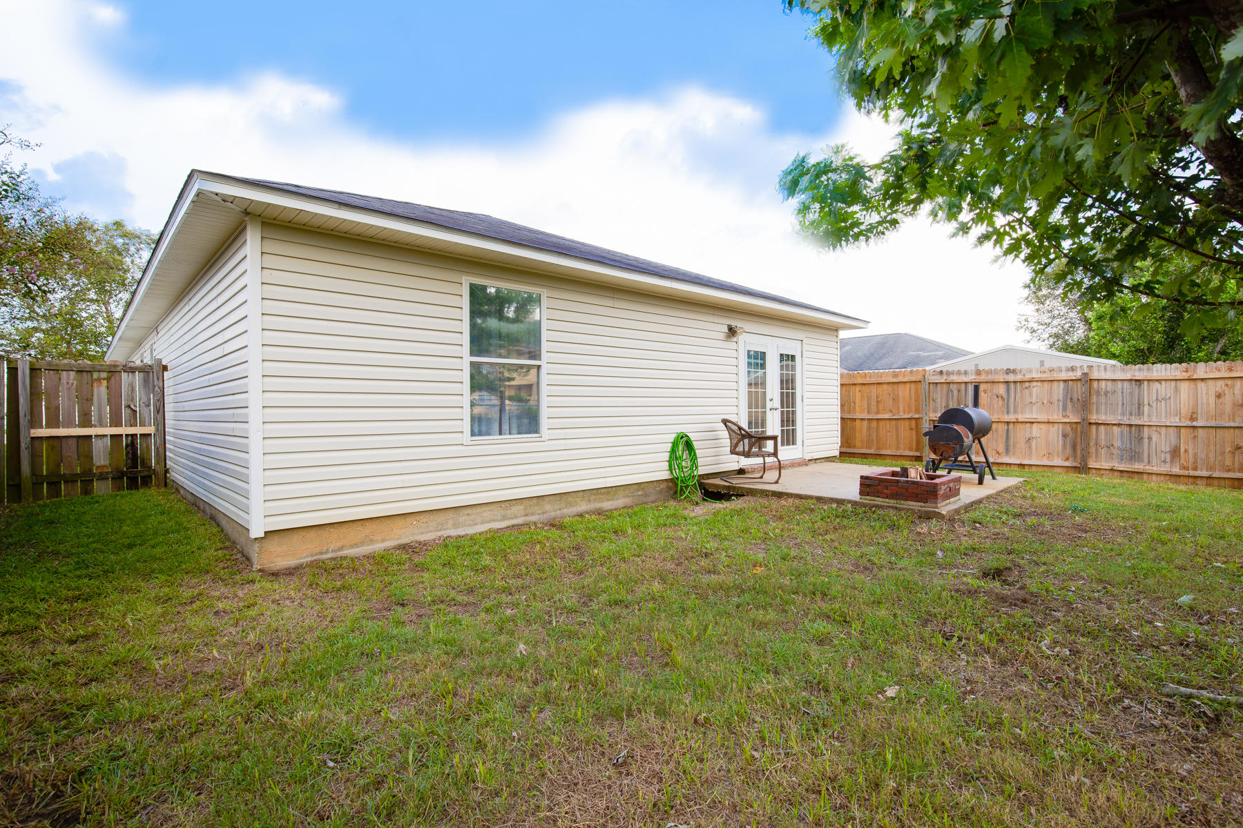 VINEYARD THE - Residential