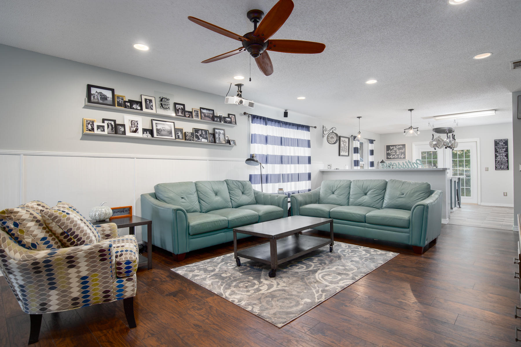 VINEYARD THE - Residential