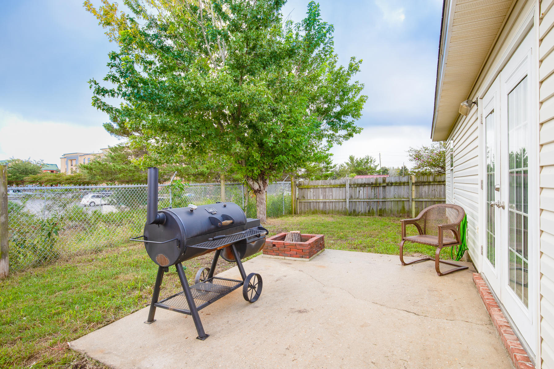 VINEYARD THE - Residential