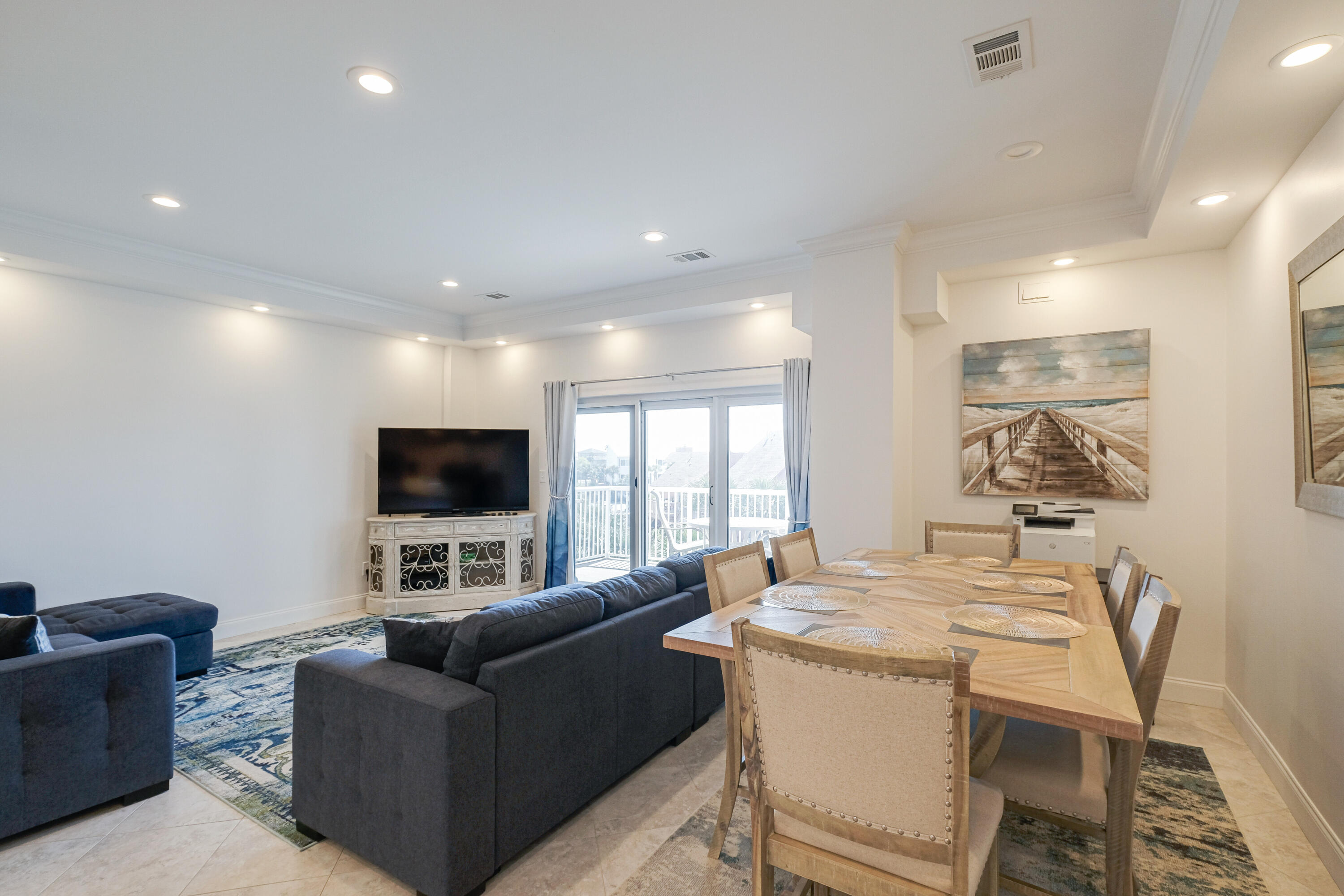 SUN KING TOWERS PH 1 - Residential