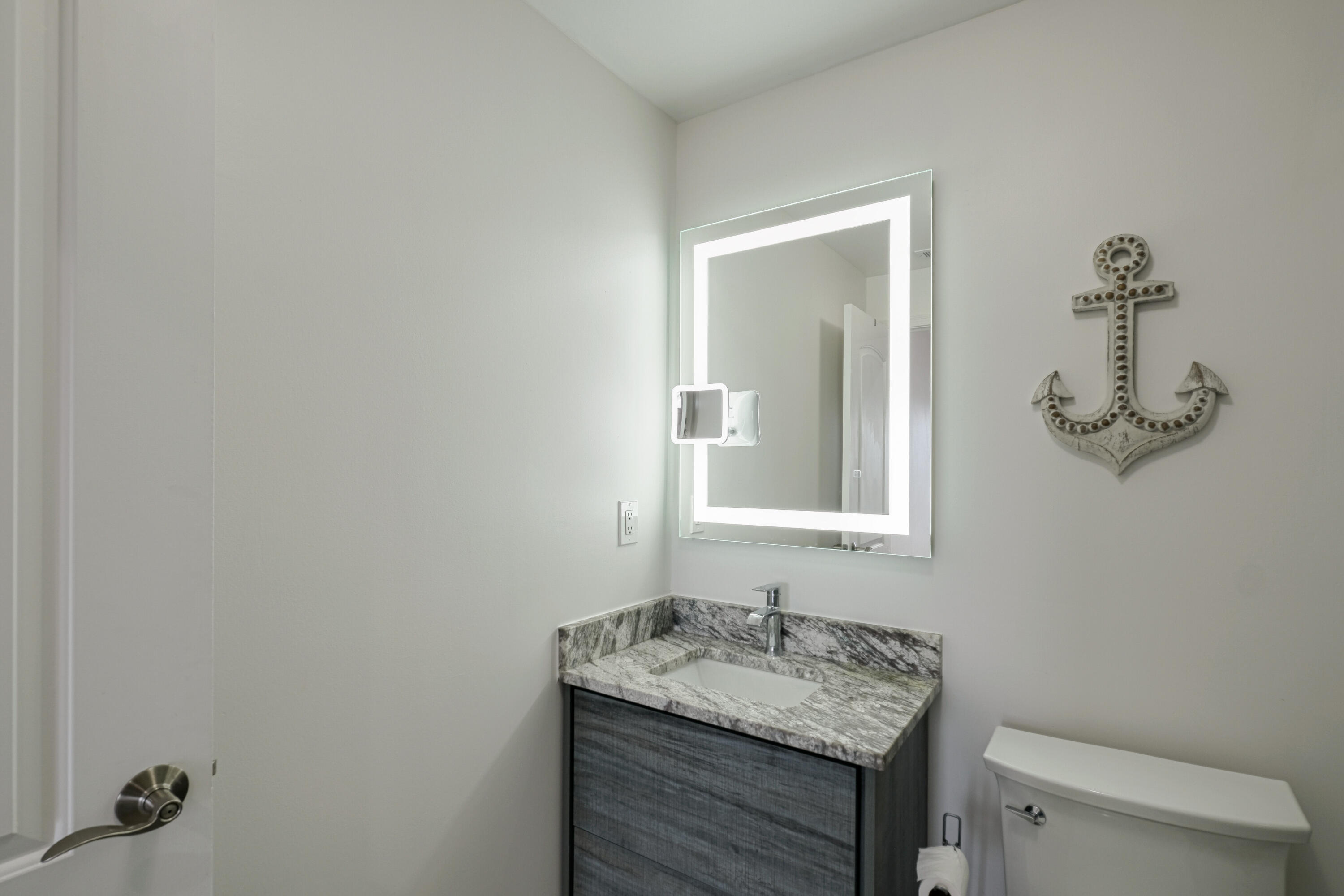 SUN KING TOWERS PH 1 - Residential