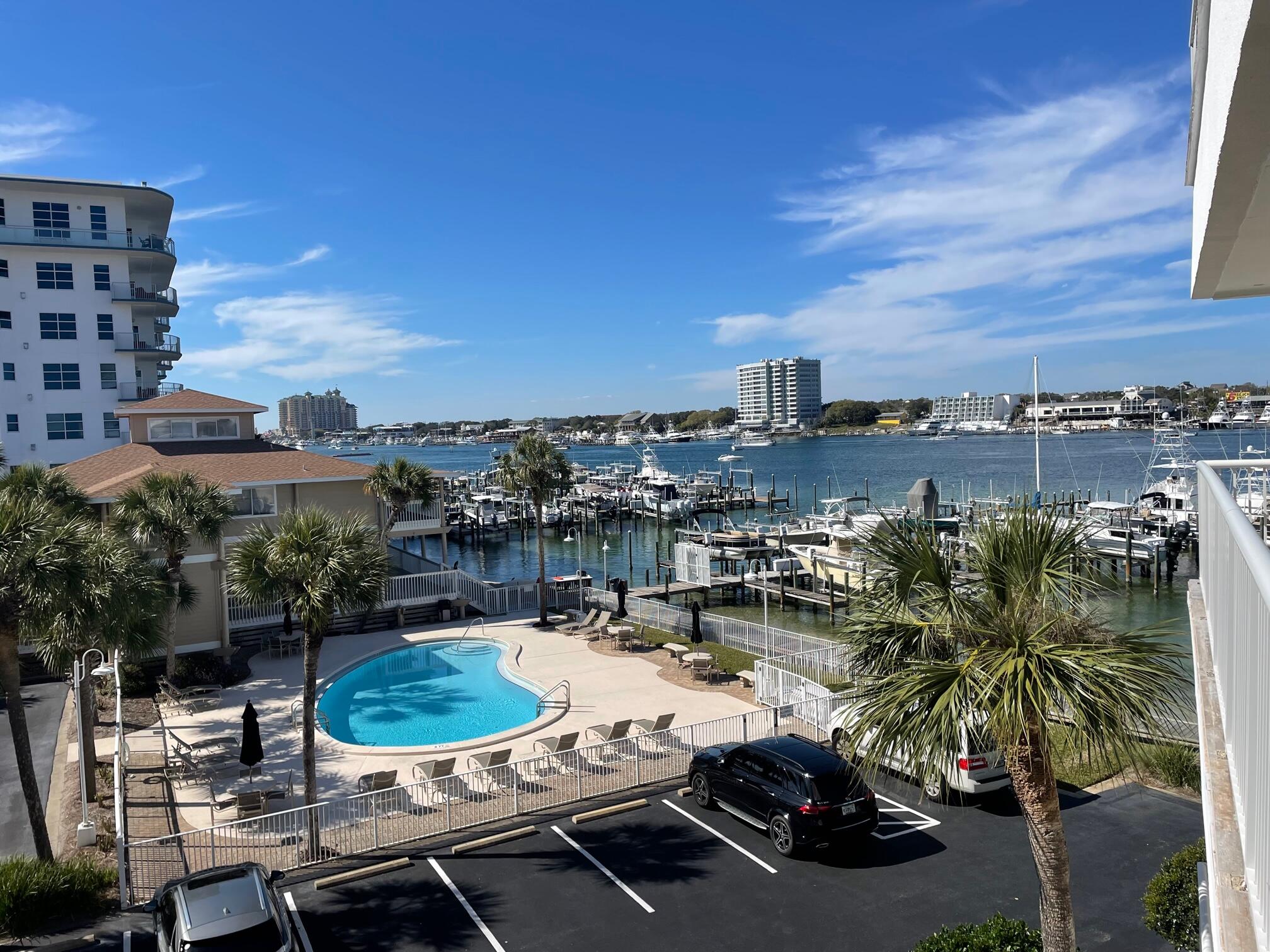 SUN KING TOWERS PH 1 - Residential