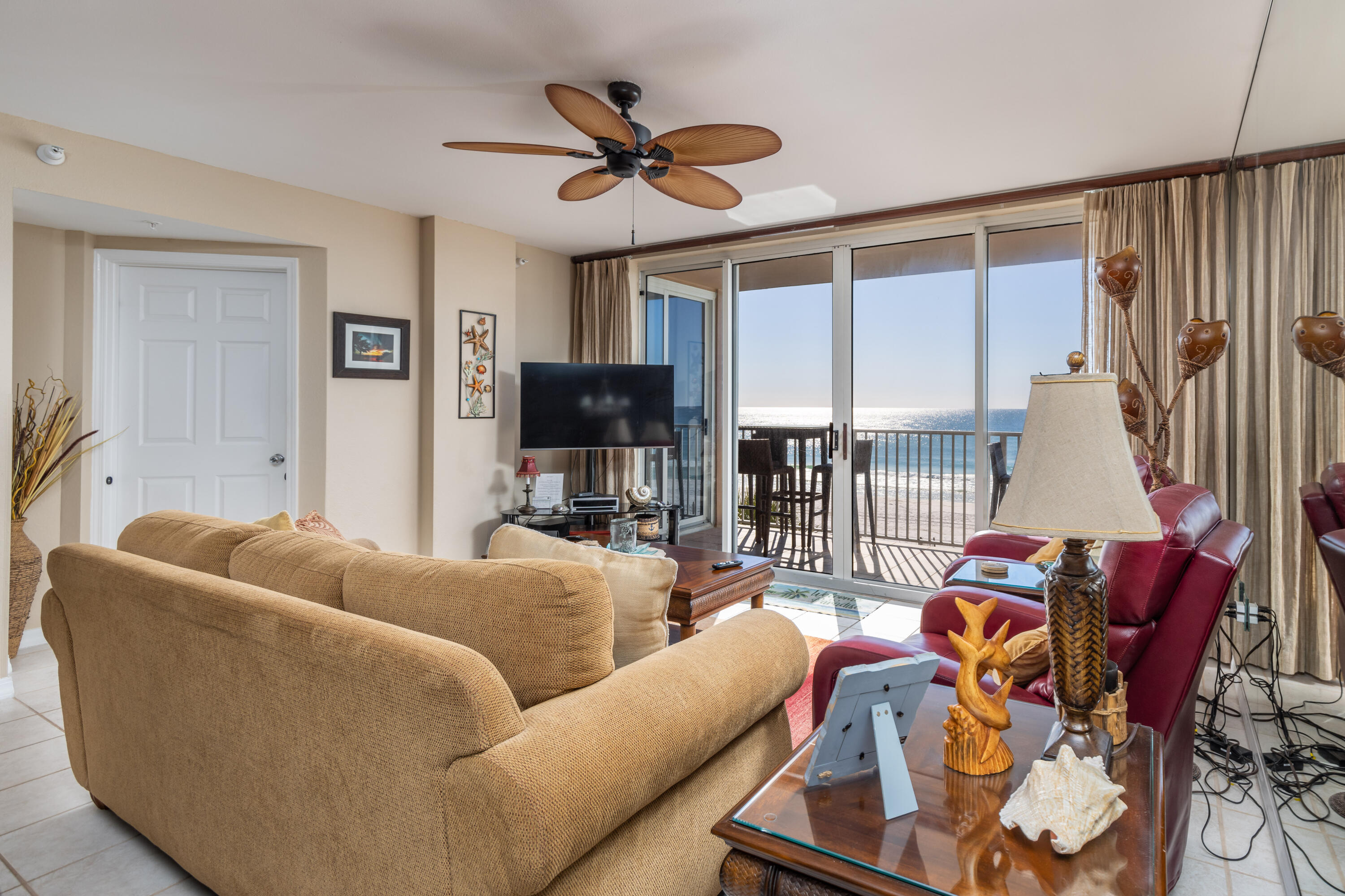 ISLAND PRINCESS - Residential