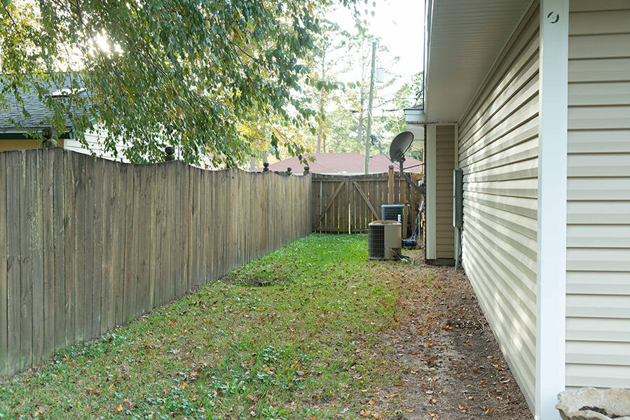 PINE MEADOWS 2ND ADDN - Residential Lease