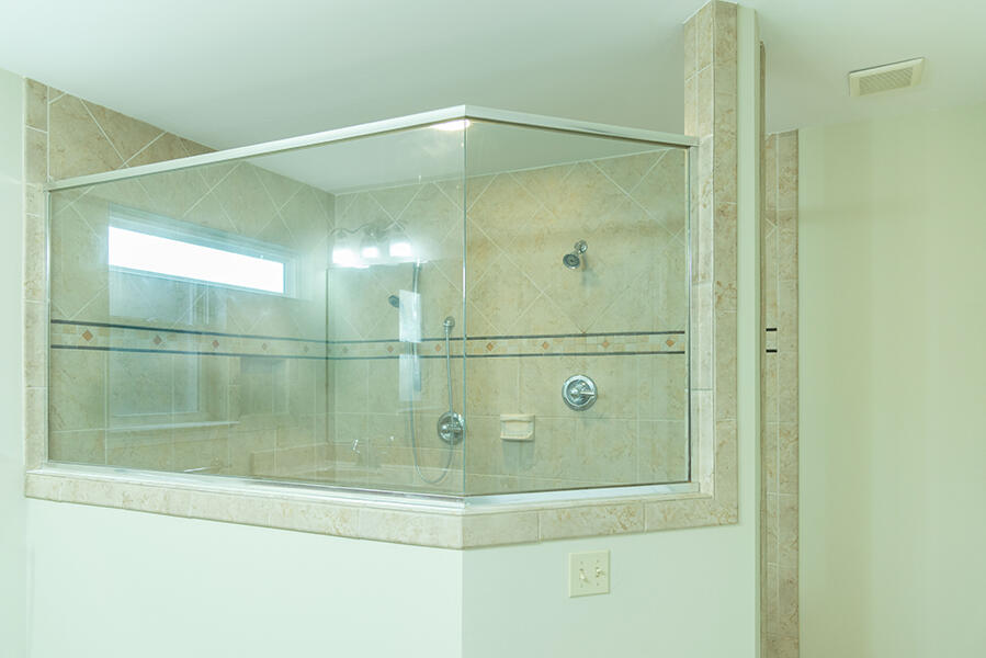 PINE MEADOWS 2ND ADDN - Residential Lease