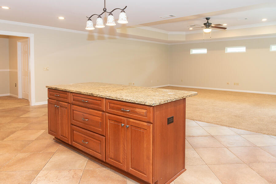 PINE MEADOWS 2ND ADDN - Residential Lease