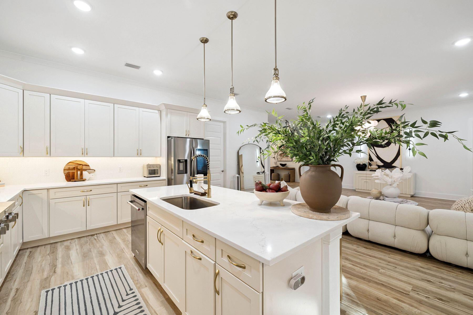 MAGNOLIA BAY ESTATES - Residential