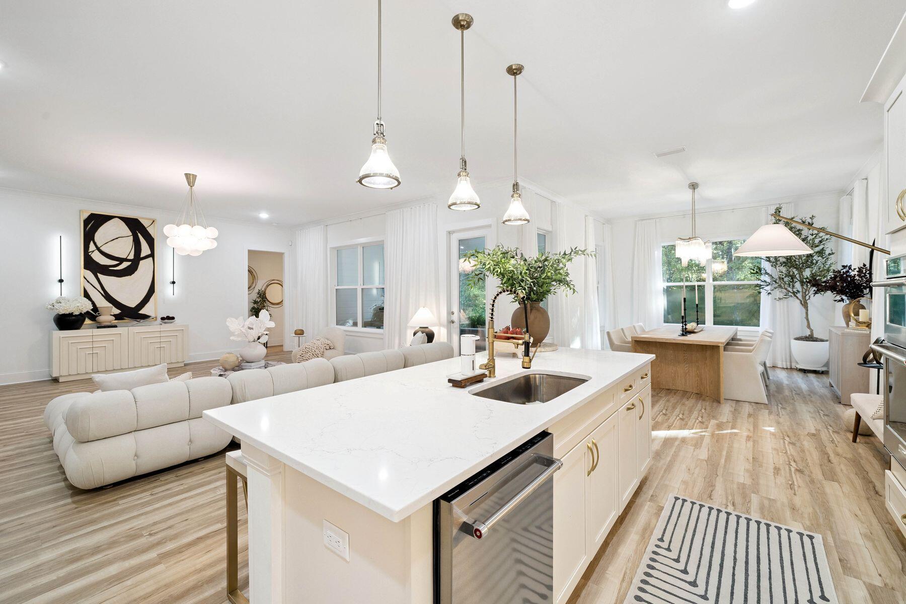 MAGNOLIA BAY ESTATES - Residential