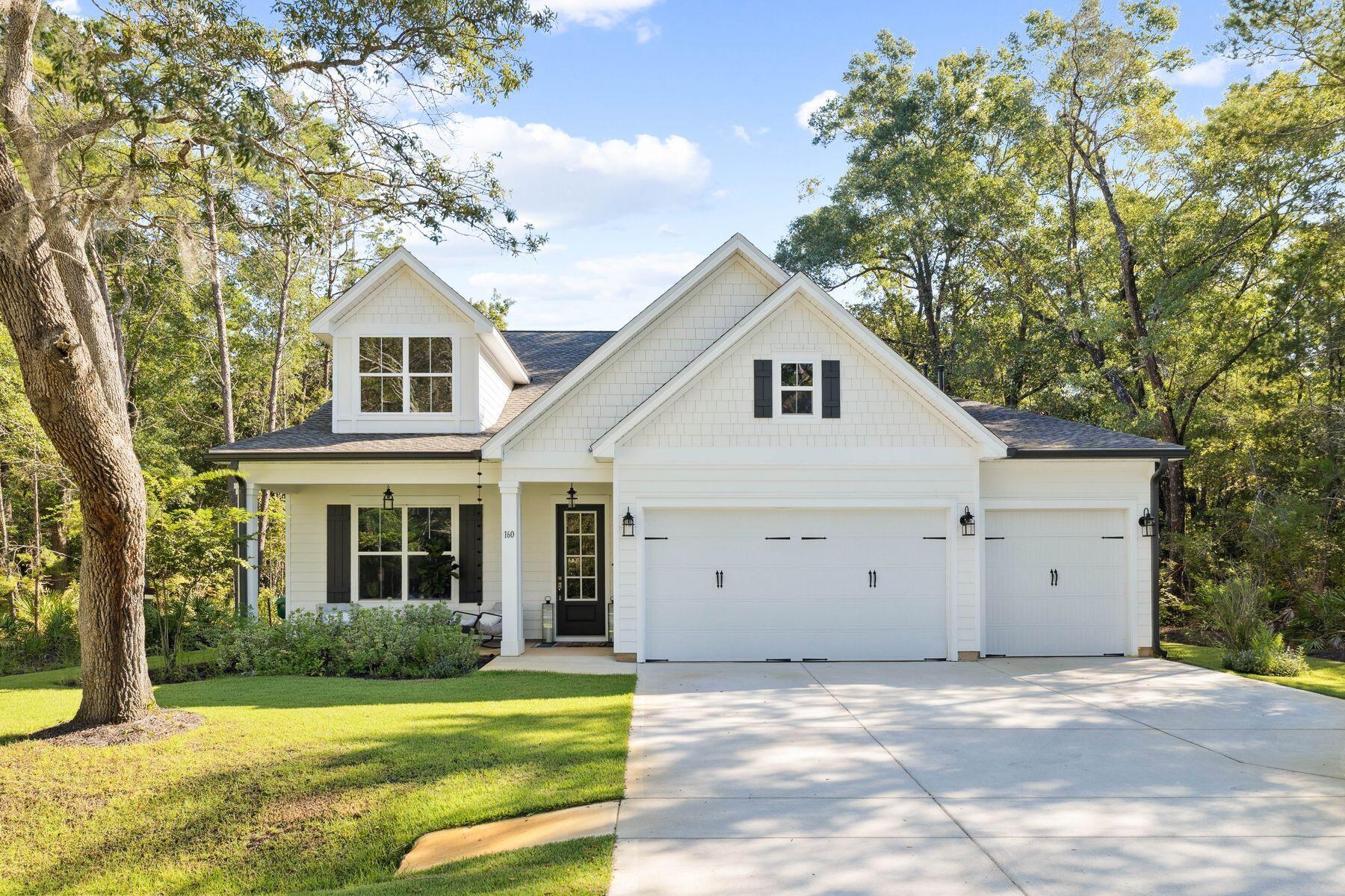 MAGNOLIA BAY ESTATES - Residential