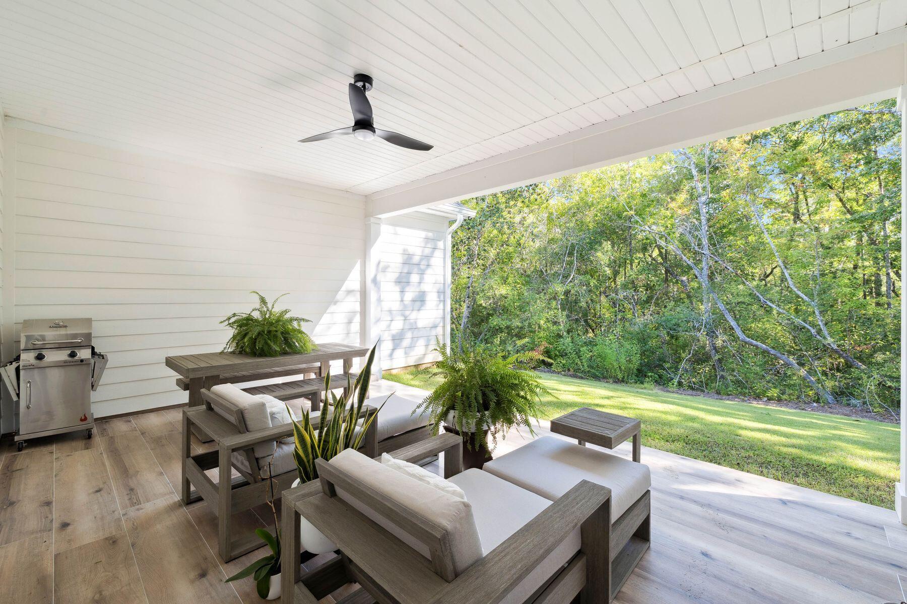 MAGNOLIA BAY ESTATES - Residential
