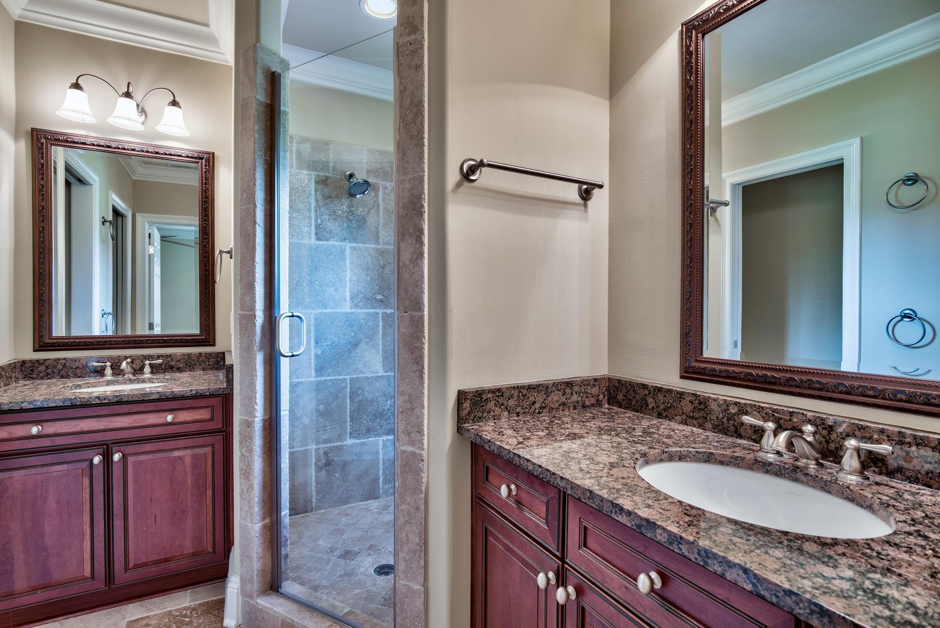 Villa Lago - Residential