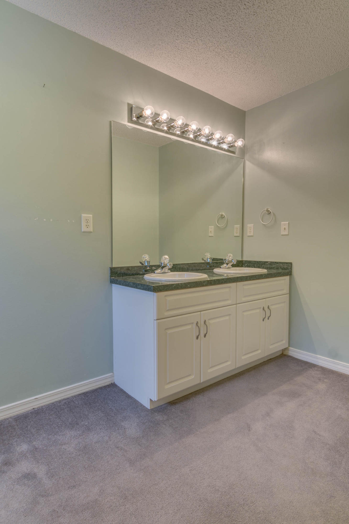 MOORES PLACE S/D - Residential