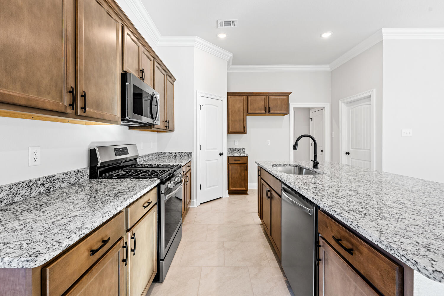 THE BLUFFS AT LAFAYETTE - Residential