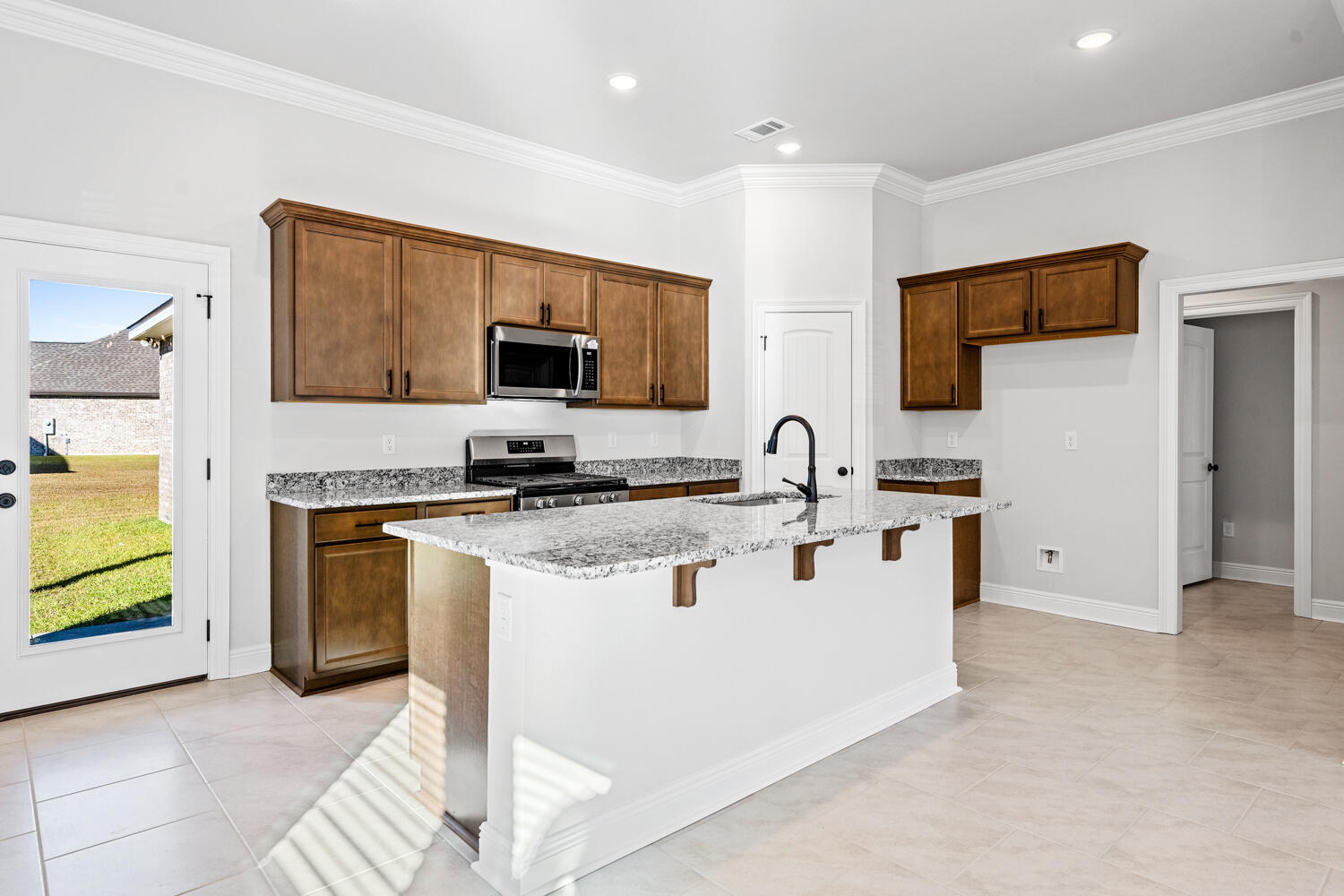 THE BLUFFS AT LAFAYETTE - Residential