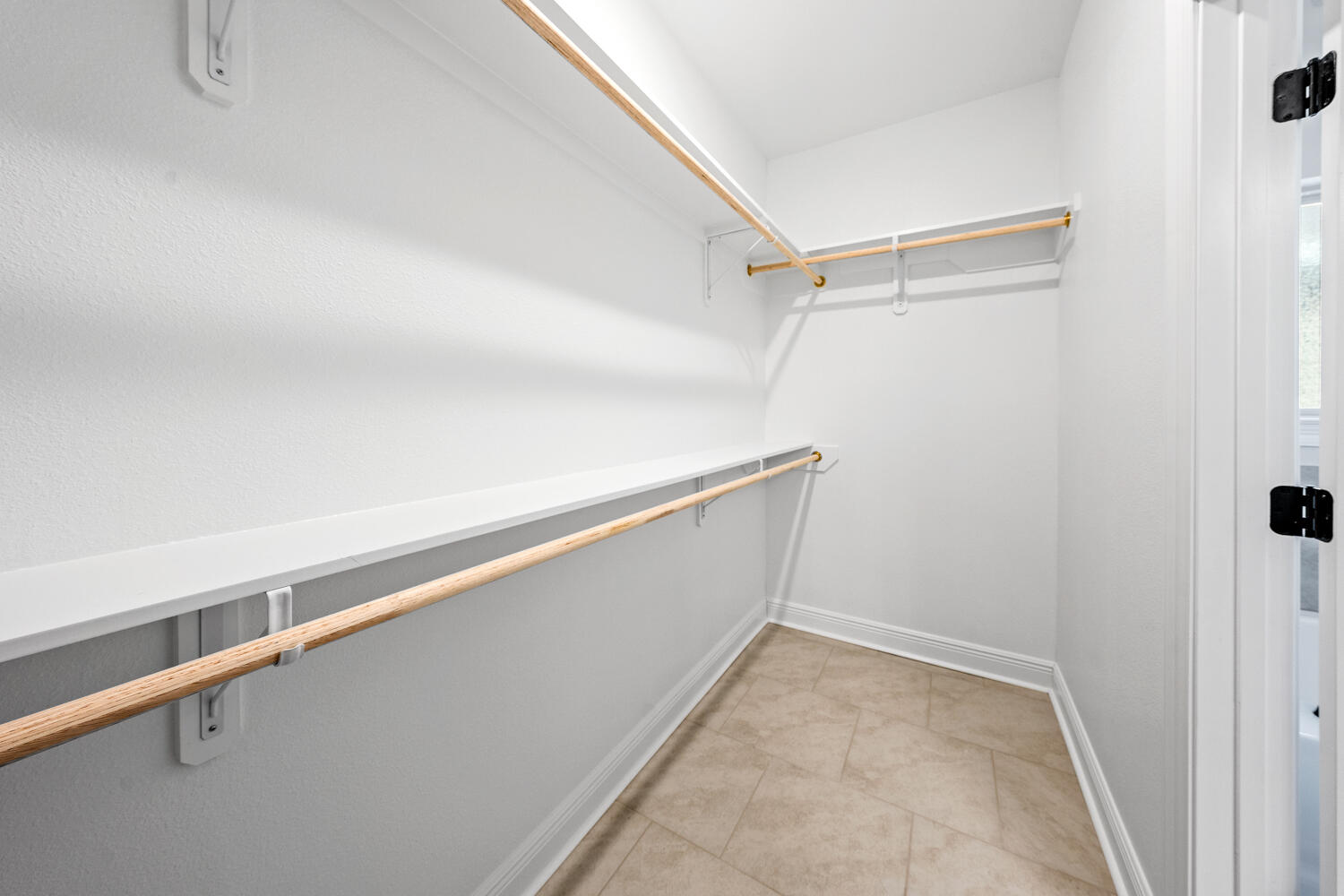 THE BLUFFS AT LAFAYETTE - Residential