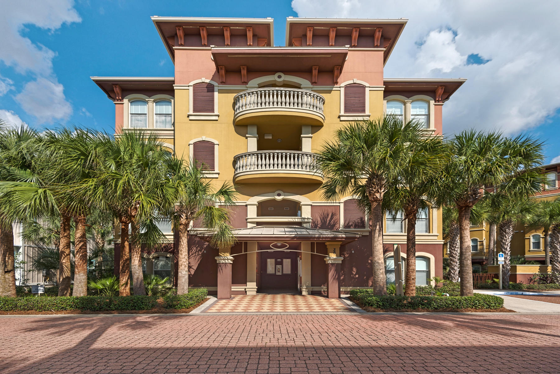 VILLAS AT SEACREST BEACH - Residential