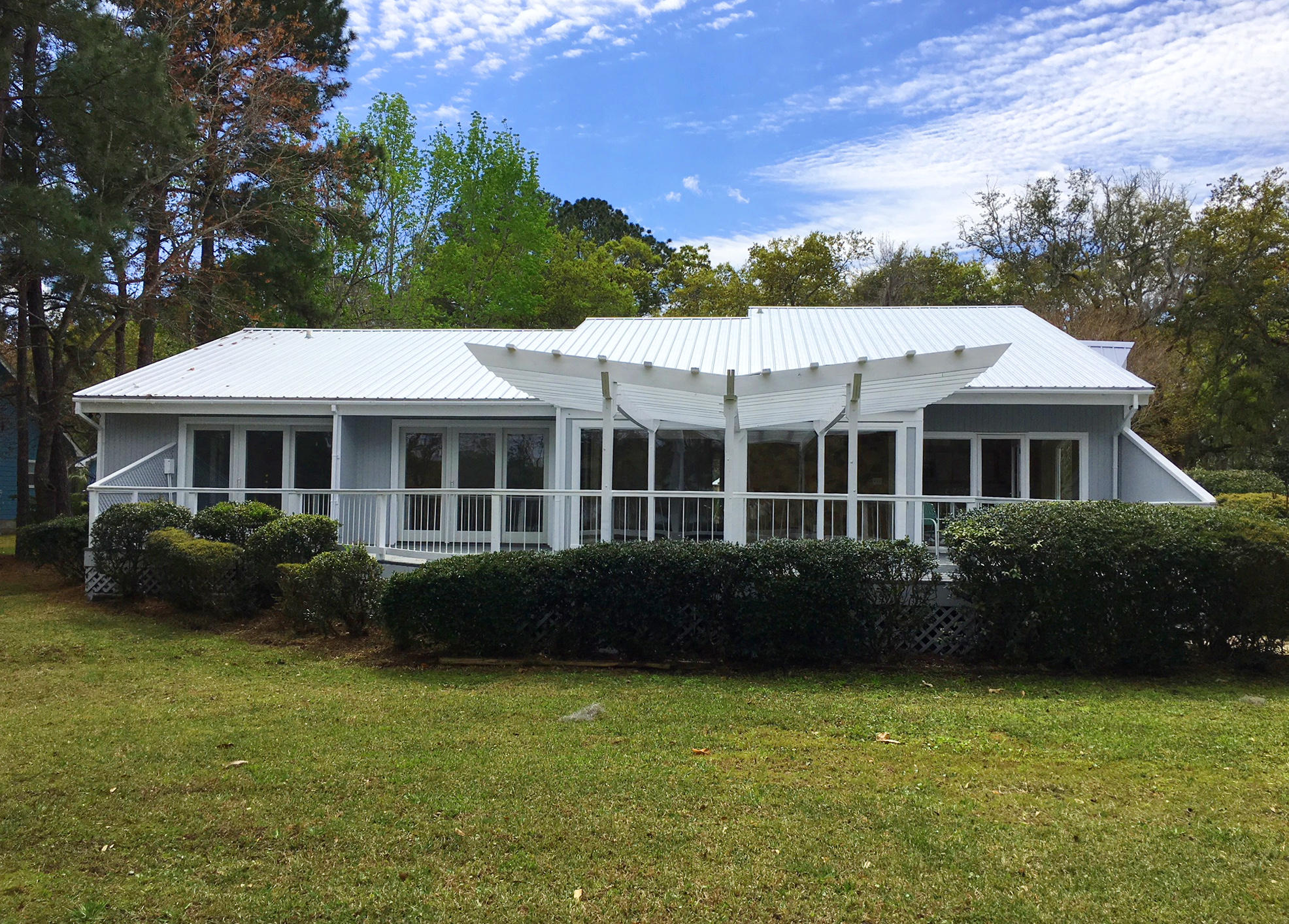 BAY GROVE - Residential