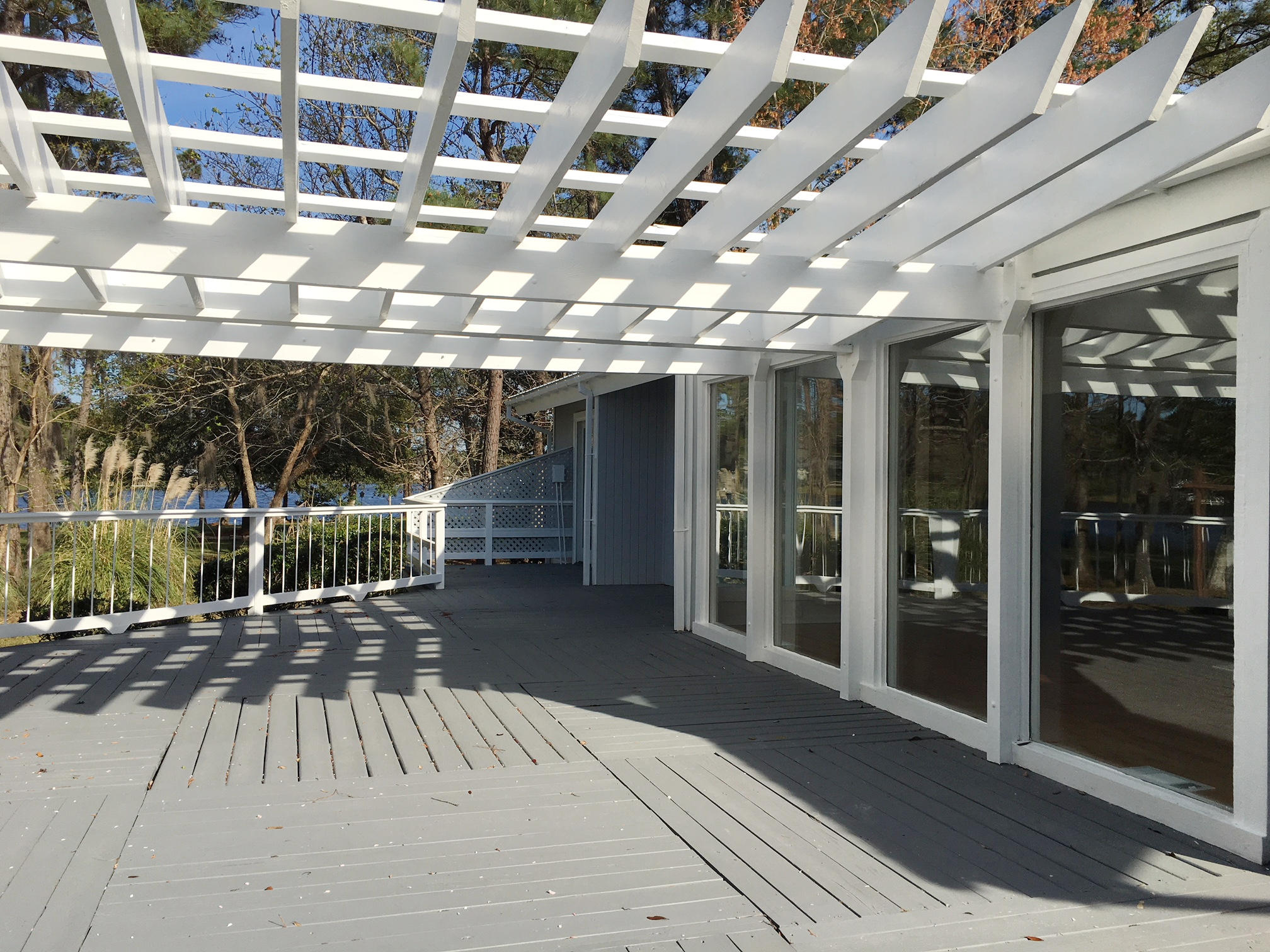 BAY GROVE - Residential