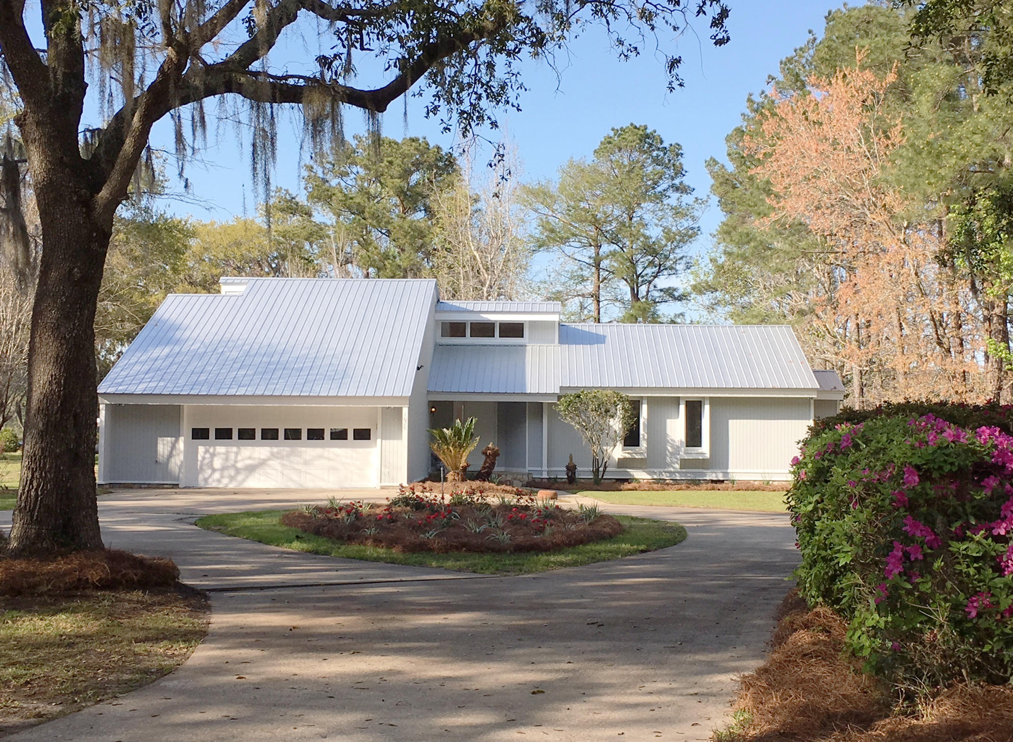 BAY GROVE - Residential