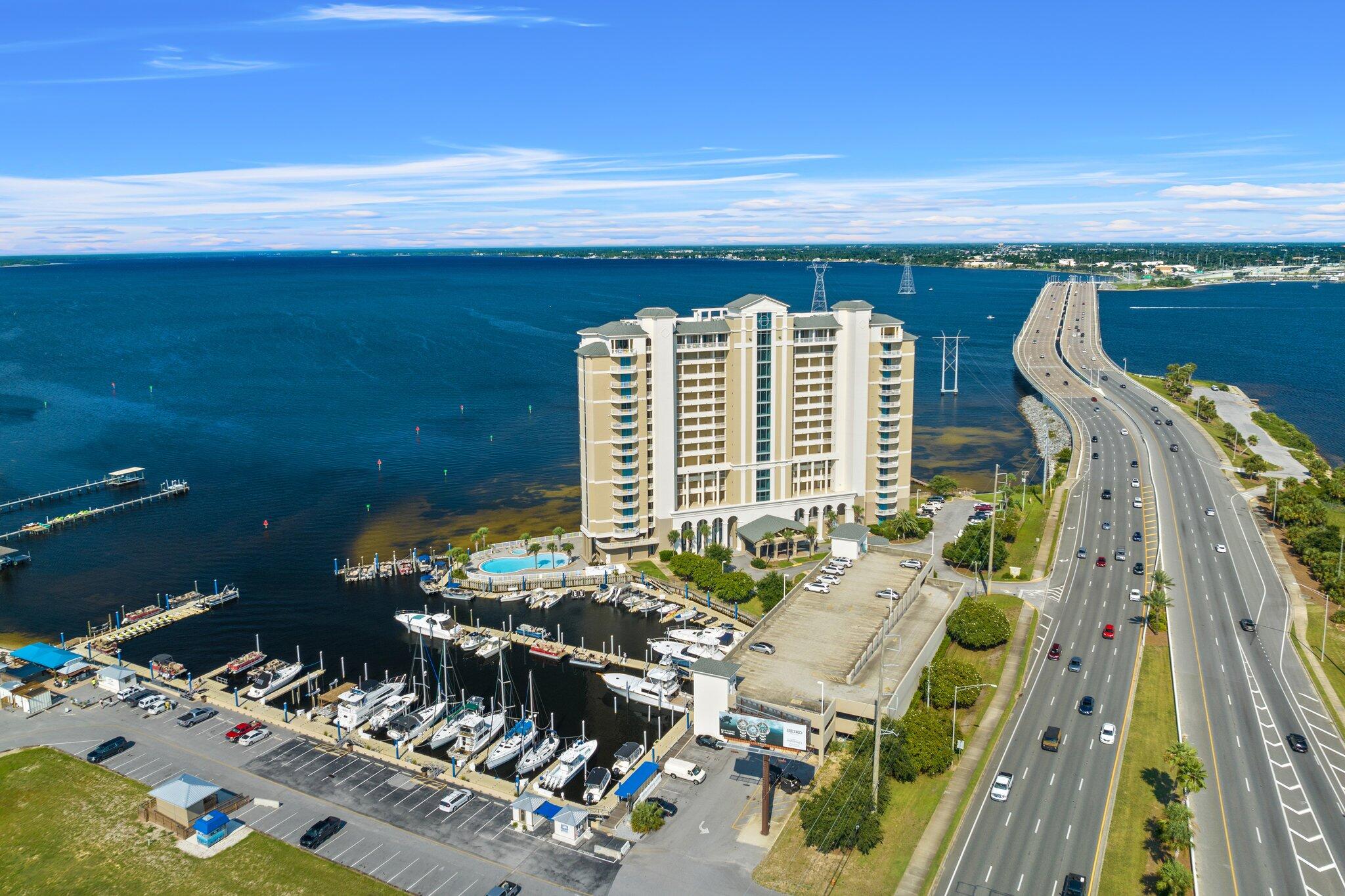 MARINA LANDING - Residential