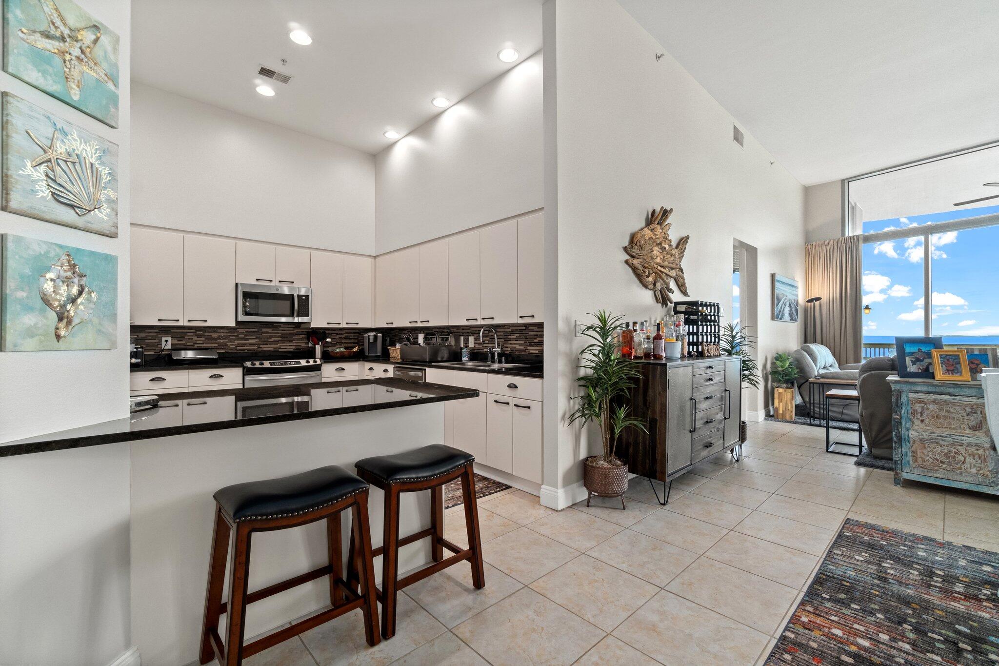 MARINA LANDING - Residential