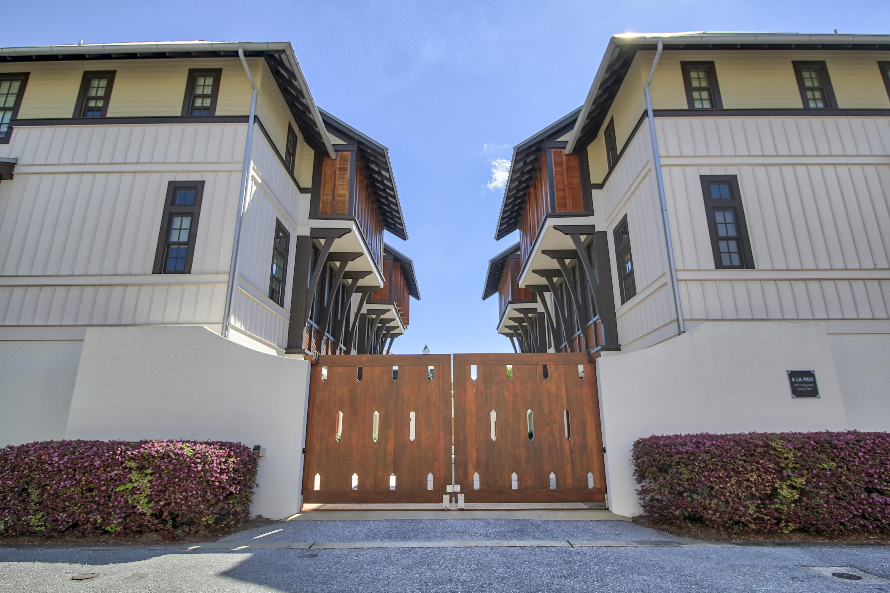 A LA PAIX - Residential