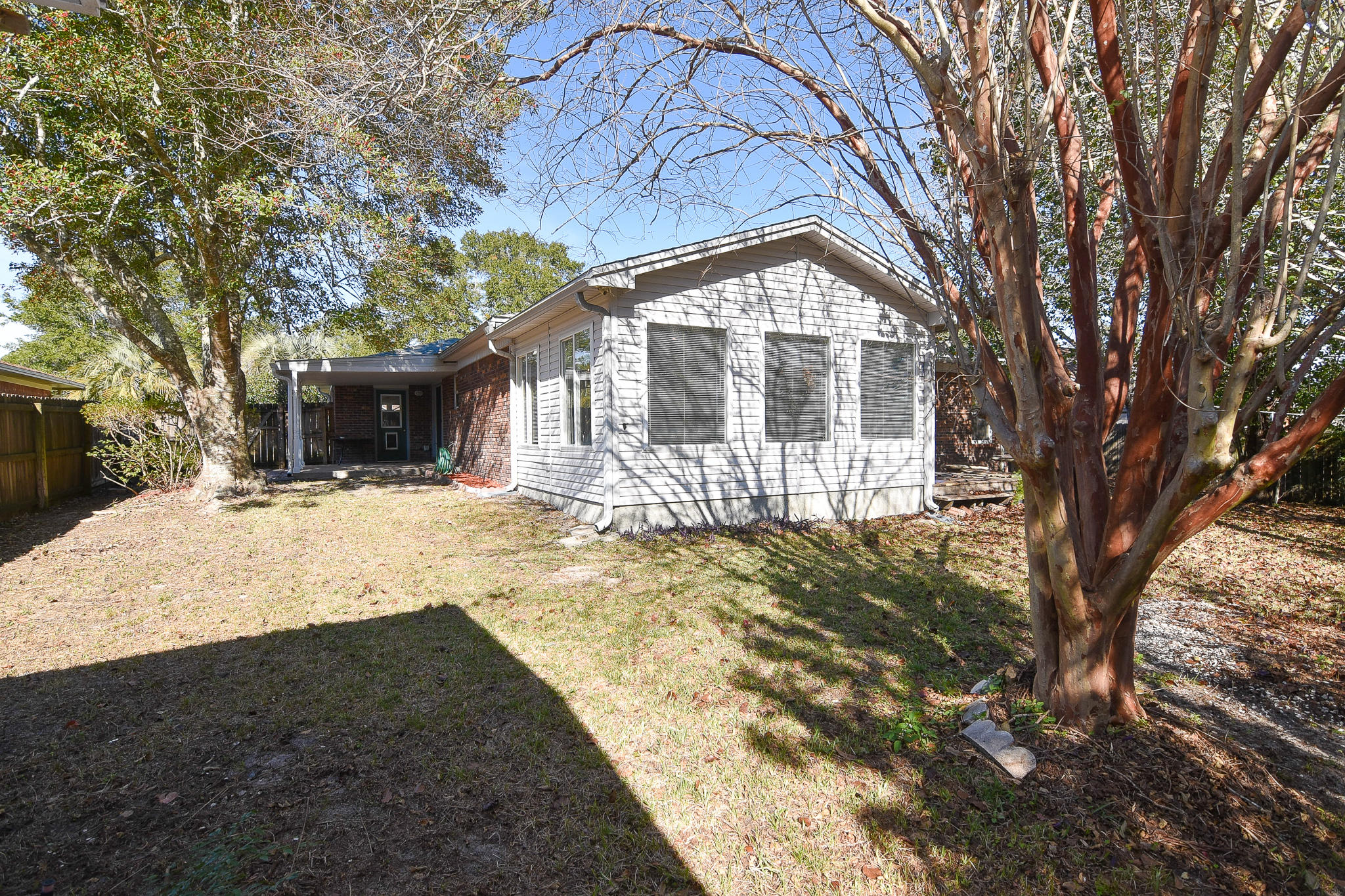 PALM ESTATES UNIT 4 - Residential