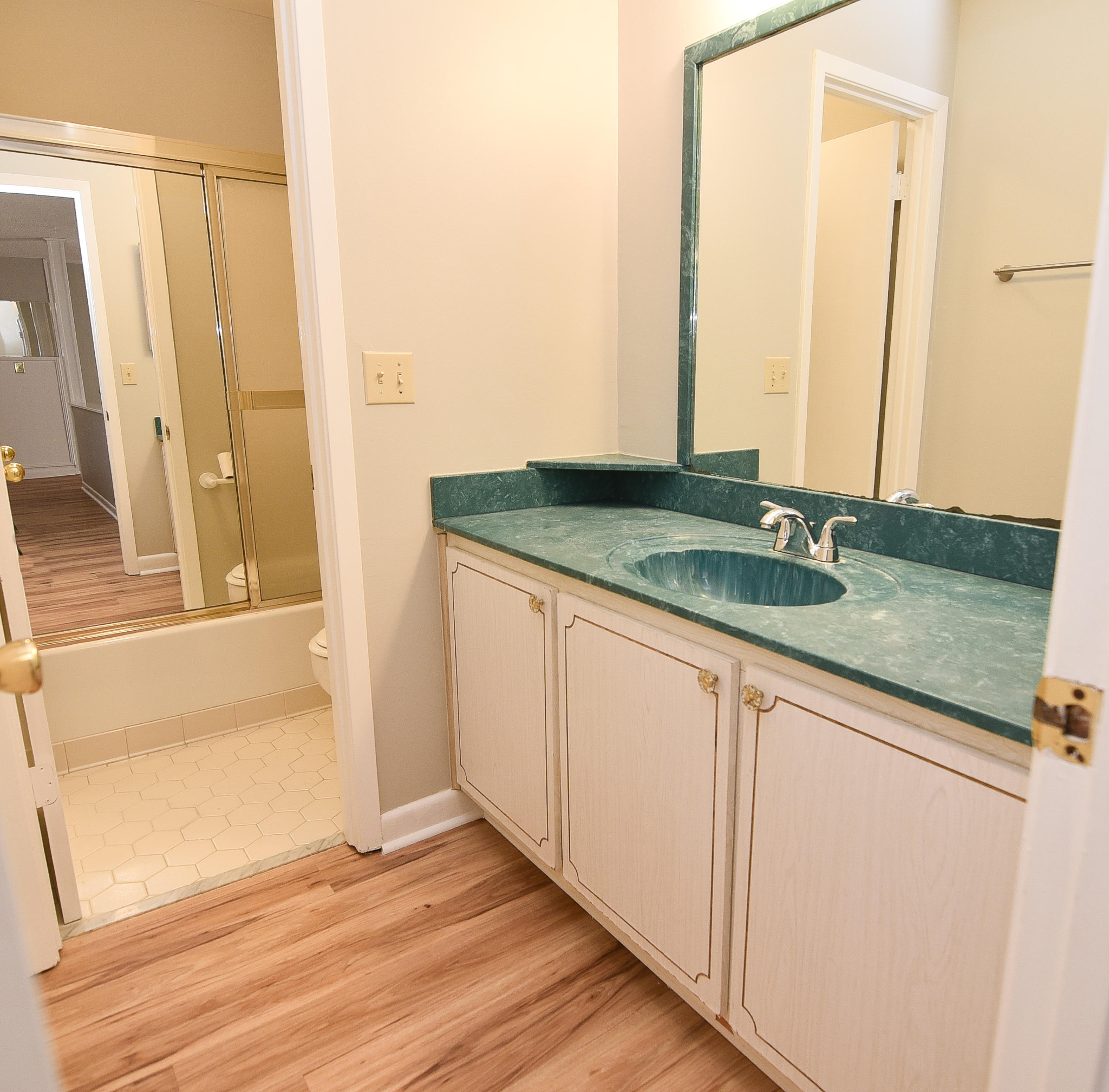 PALM ESTATES UNIT 4 - Residential