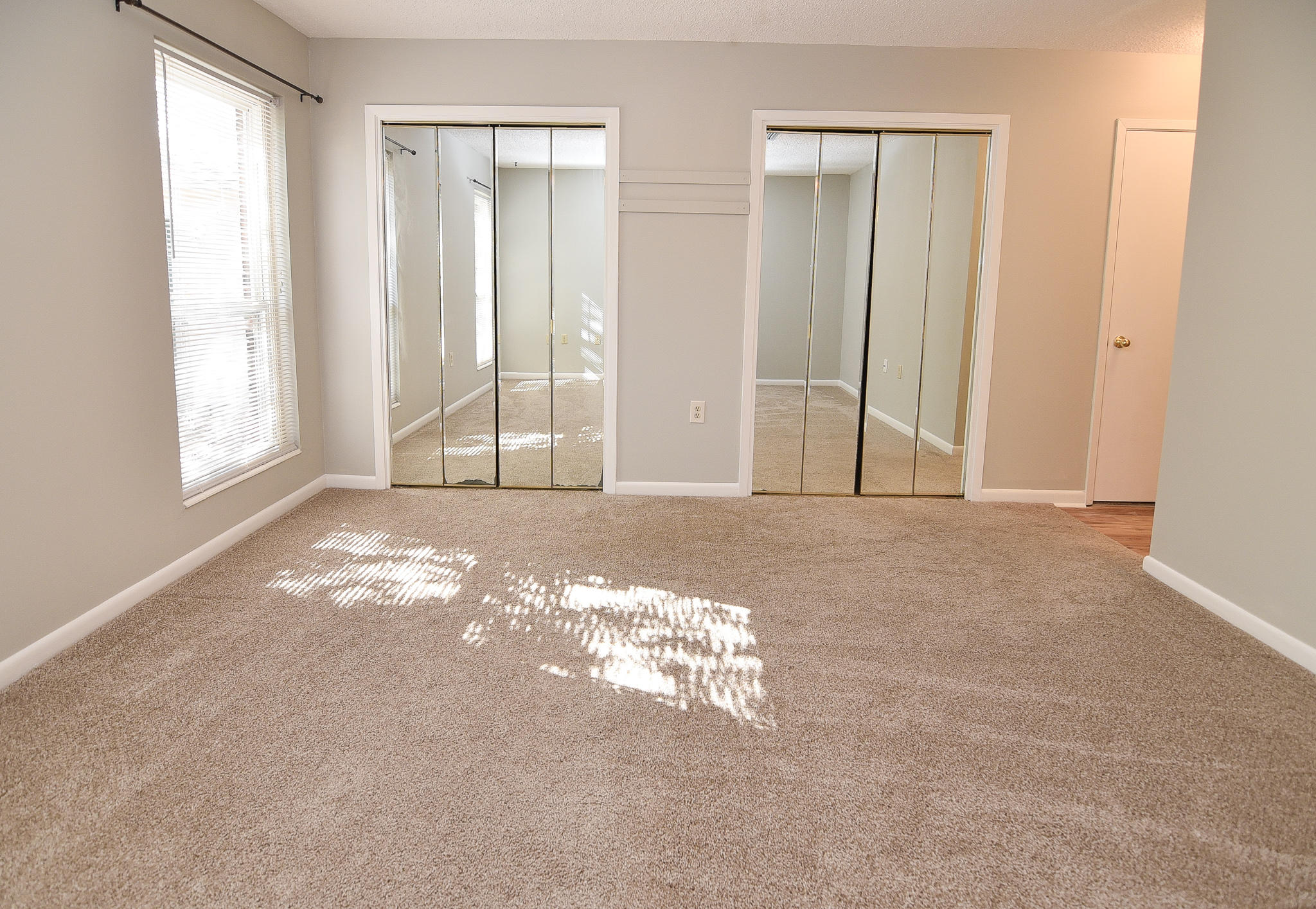 PALM ESTATES UNIT 4 - Residential