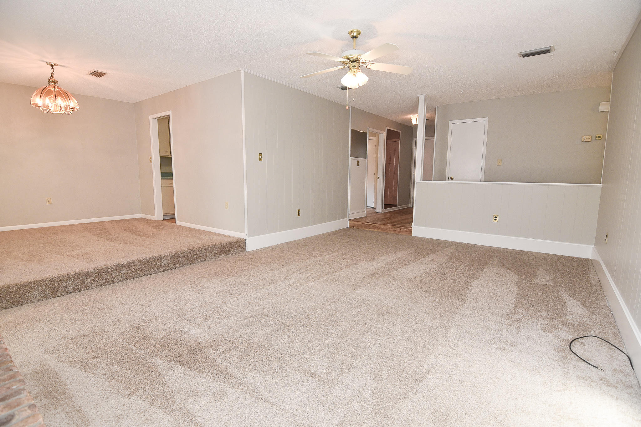 PALM ESTATES UNIT 4 - Residential