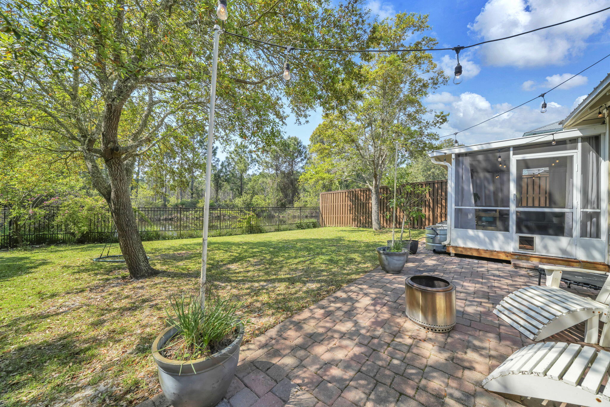 EAGLE BAY - Residential