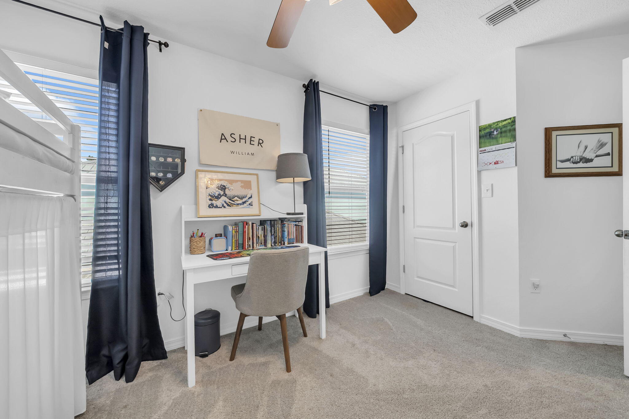 EAGLE BAY - Residential