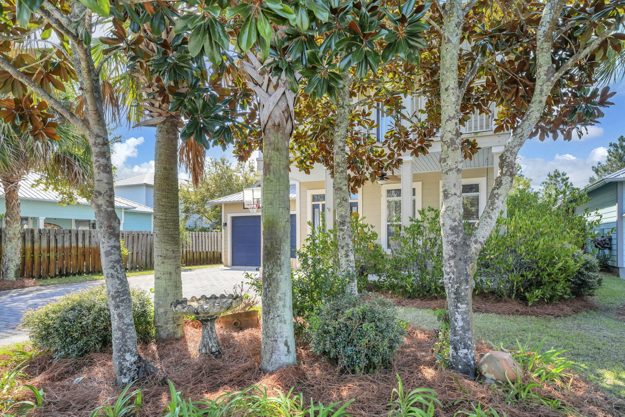 EAGLE BAY - Residential