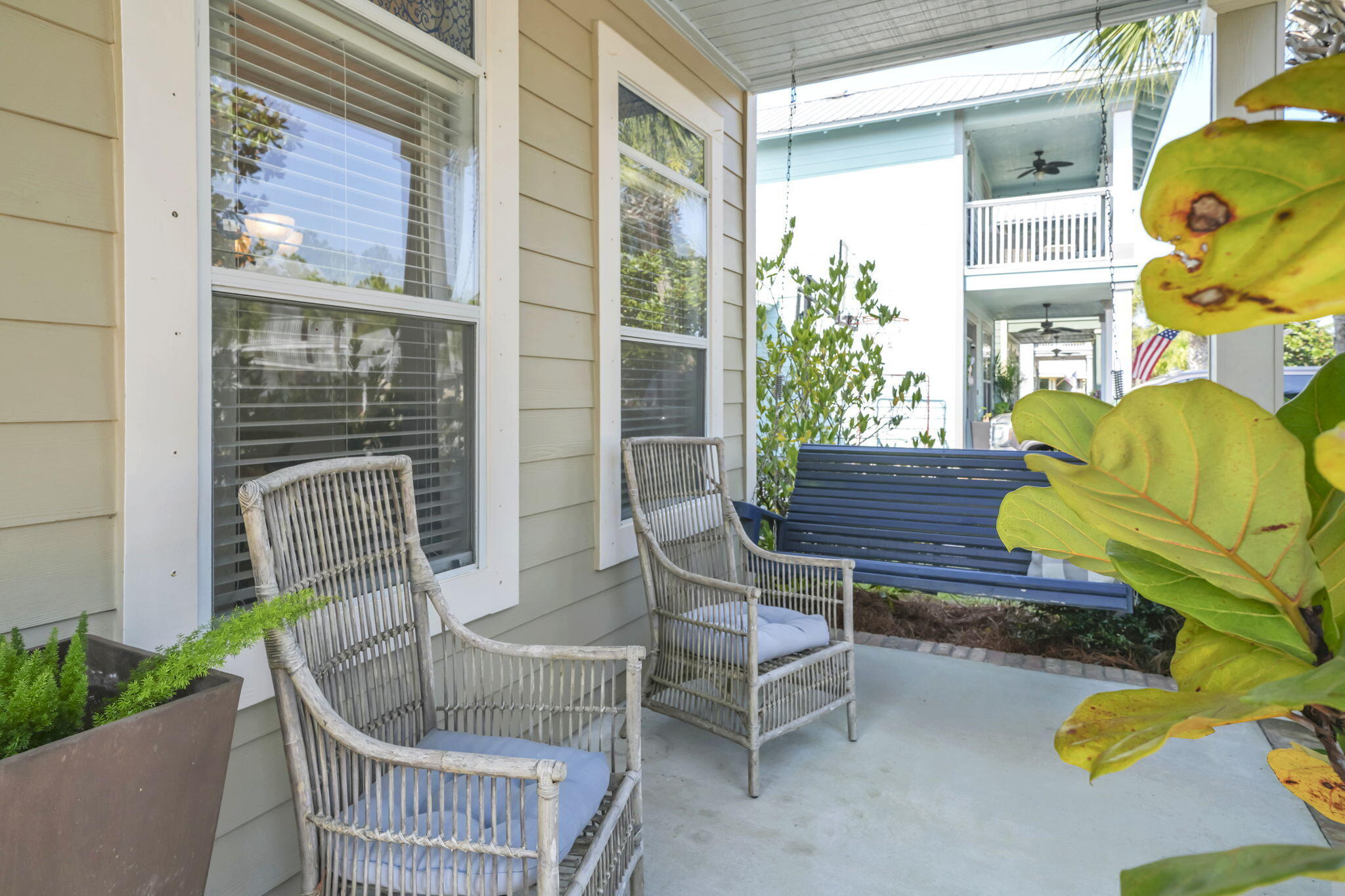 EAGLE BAY - Residential