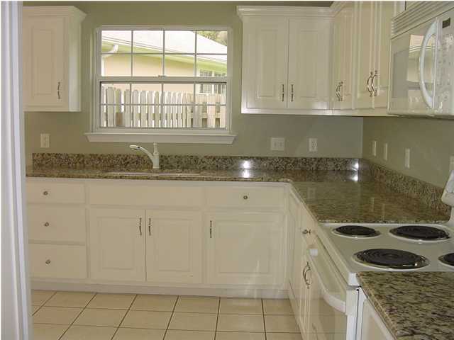 NORTH RIDGE CREEK S/D - Residential Lease