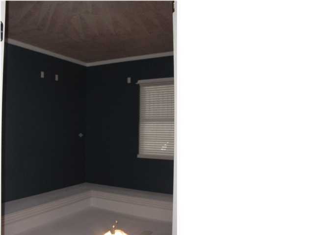 NORTH RIDGE CREEK S/D - Residential Lease