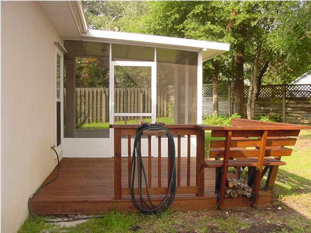 NORTH RIDGE CREEK S/D - Residential Lease