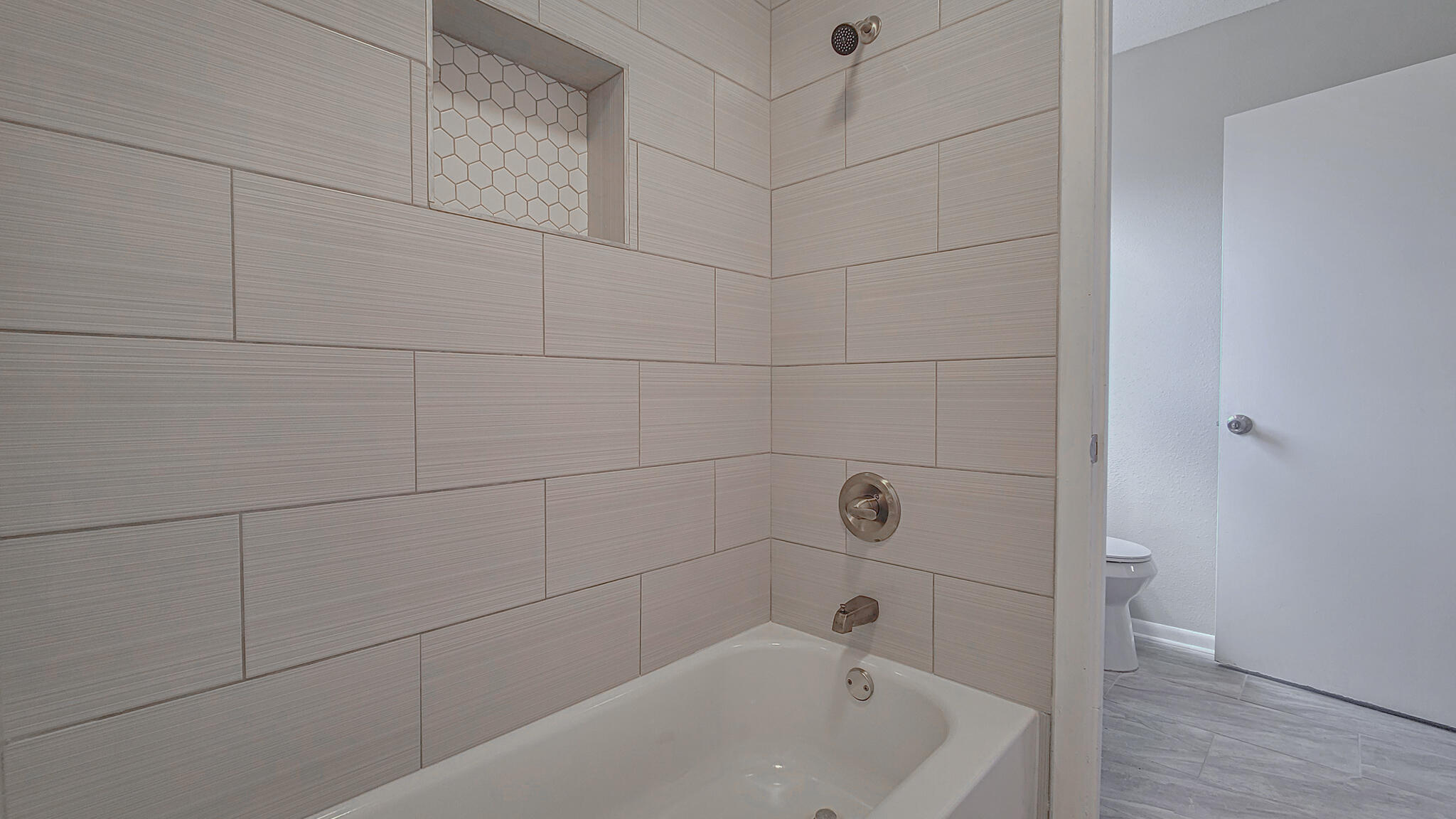 GRAHAM N Z - Residential