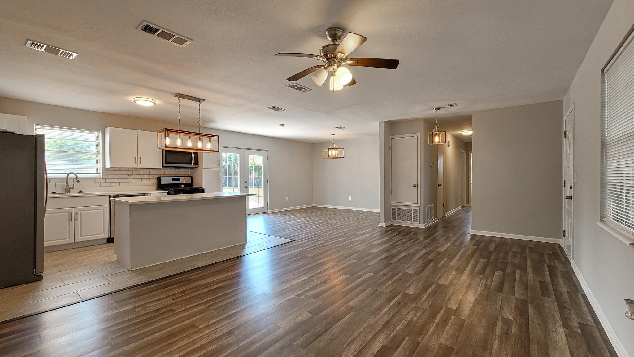 GRAHAM N Z - Residential