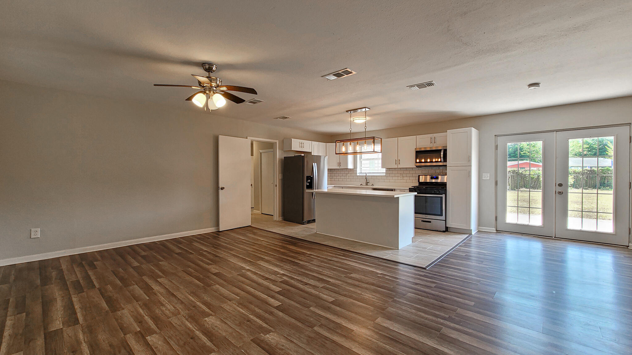 GRAHAM N Z - Residential