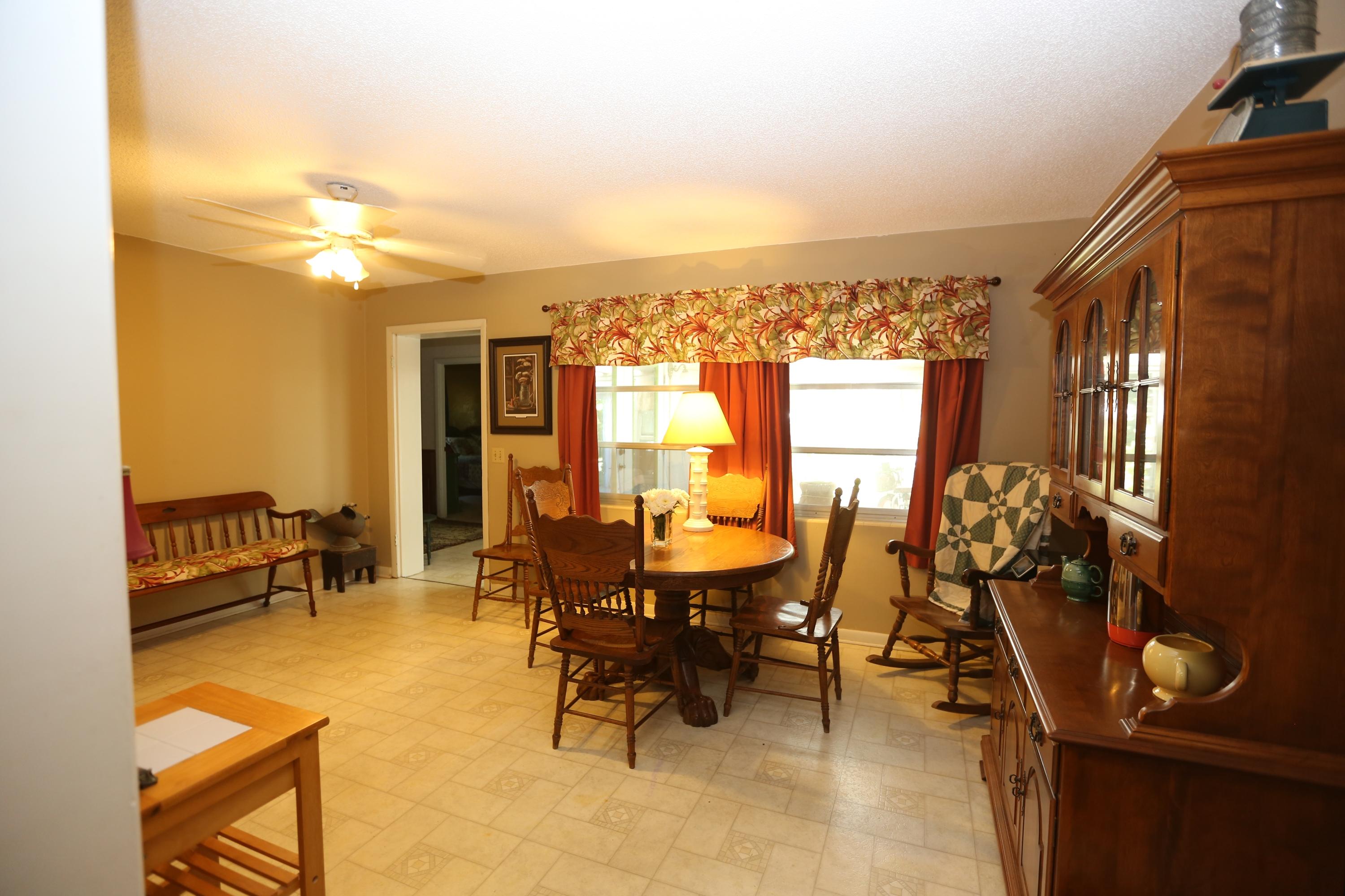 VILLA RUSS PARK - Residential