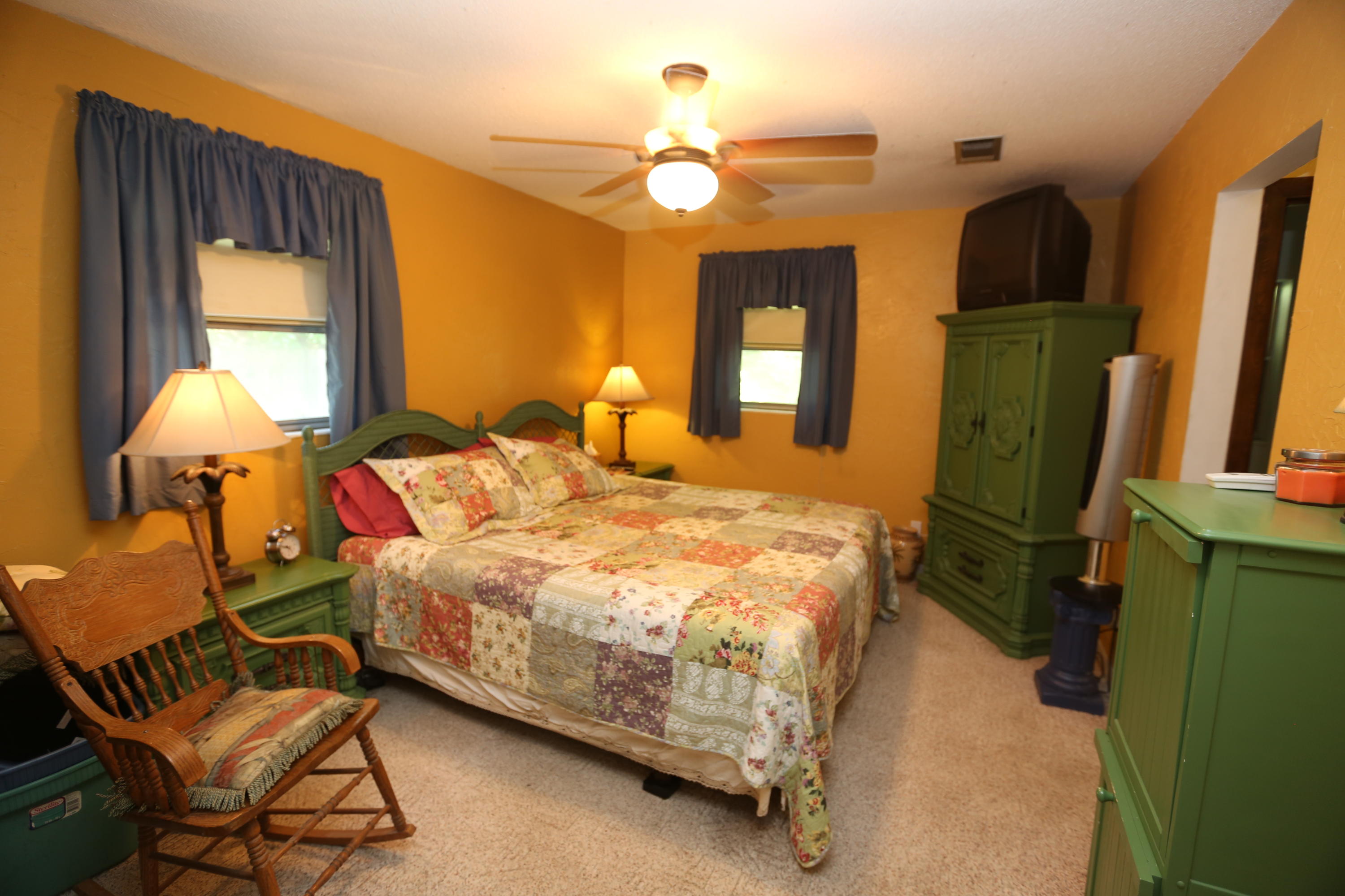 VILLA RUSS PARK - Residential