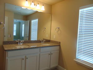 PINEWOOD PRESERVE - Residential Lease