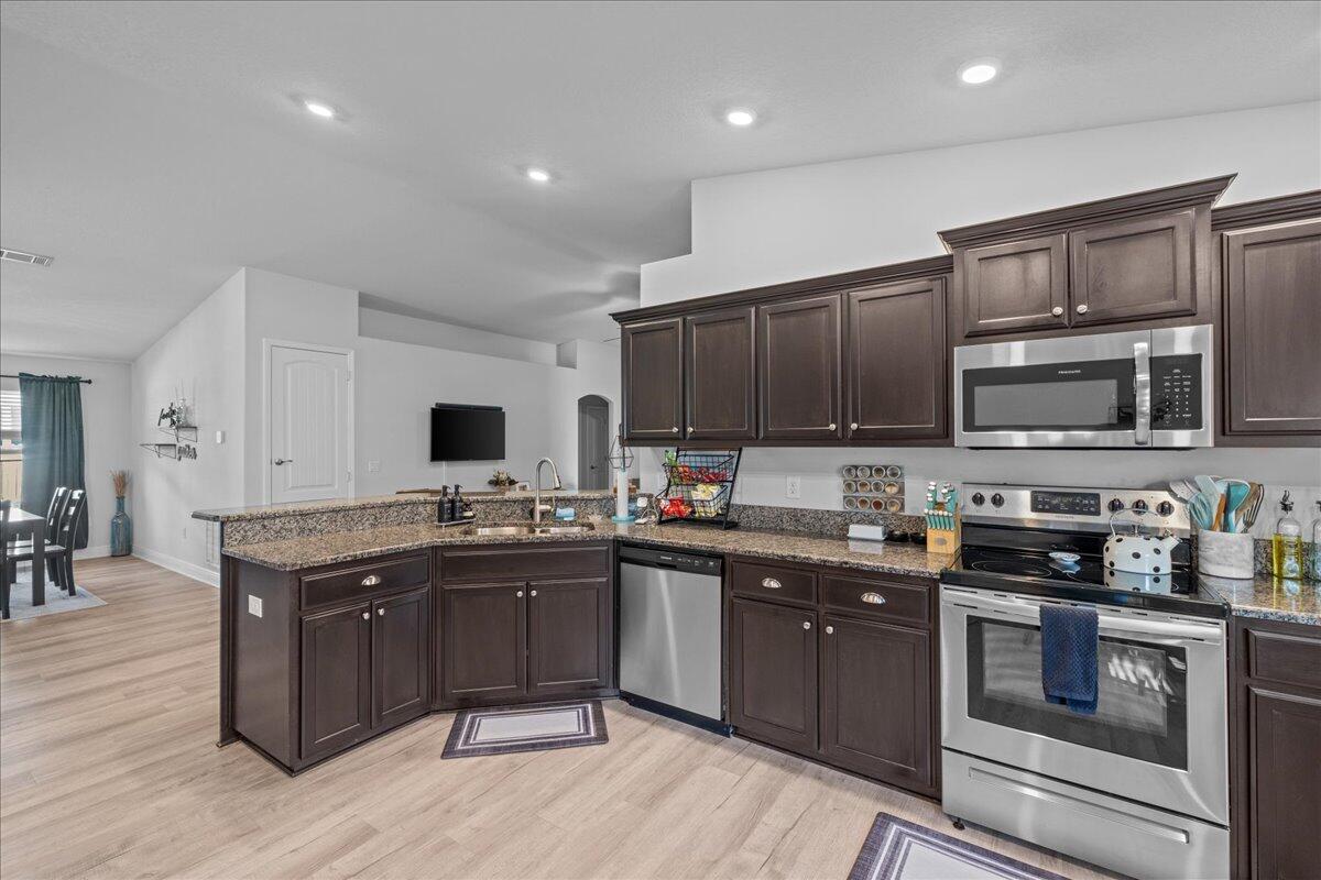 Sunset Pines - Residential