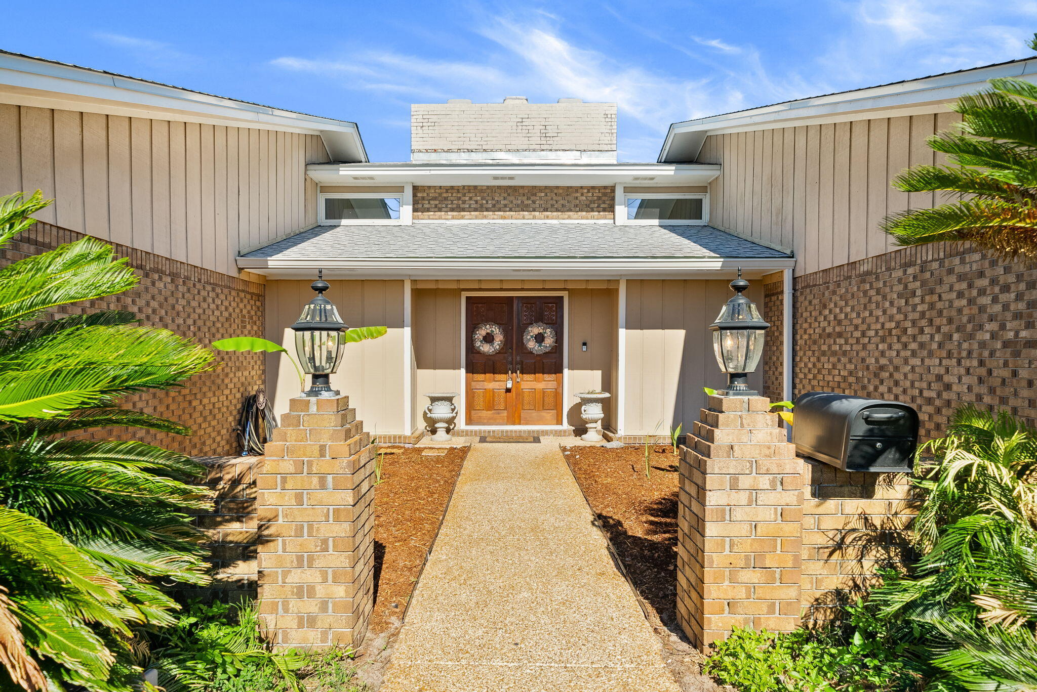 NO RECORDED SUBDIVISION - Residential