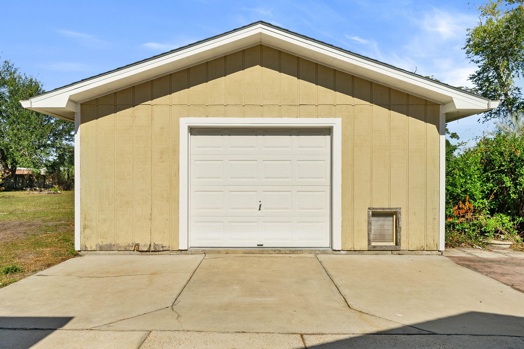 NO RECORDED SUBDIVISION - Residential